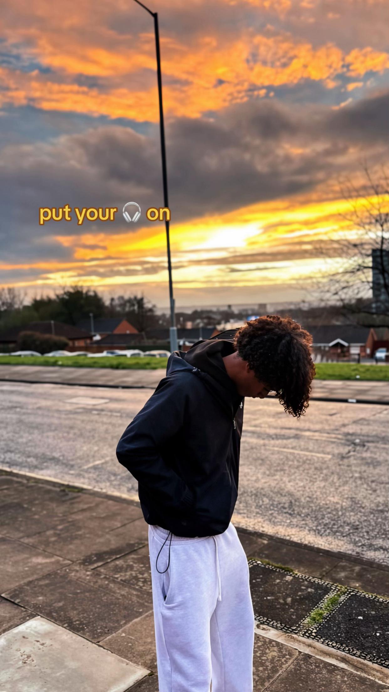@Sally🧑🏾&zwj;🦱