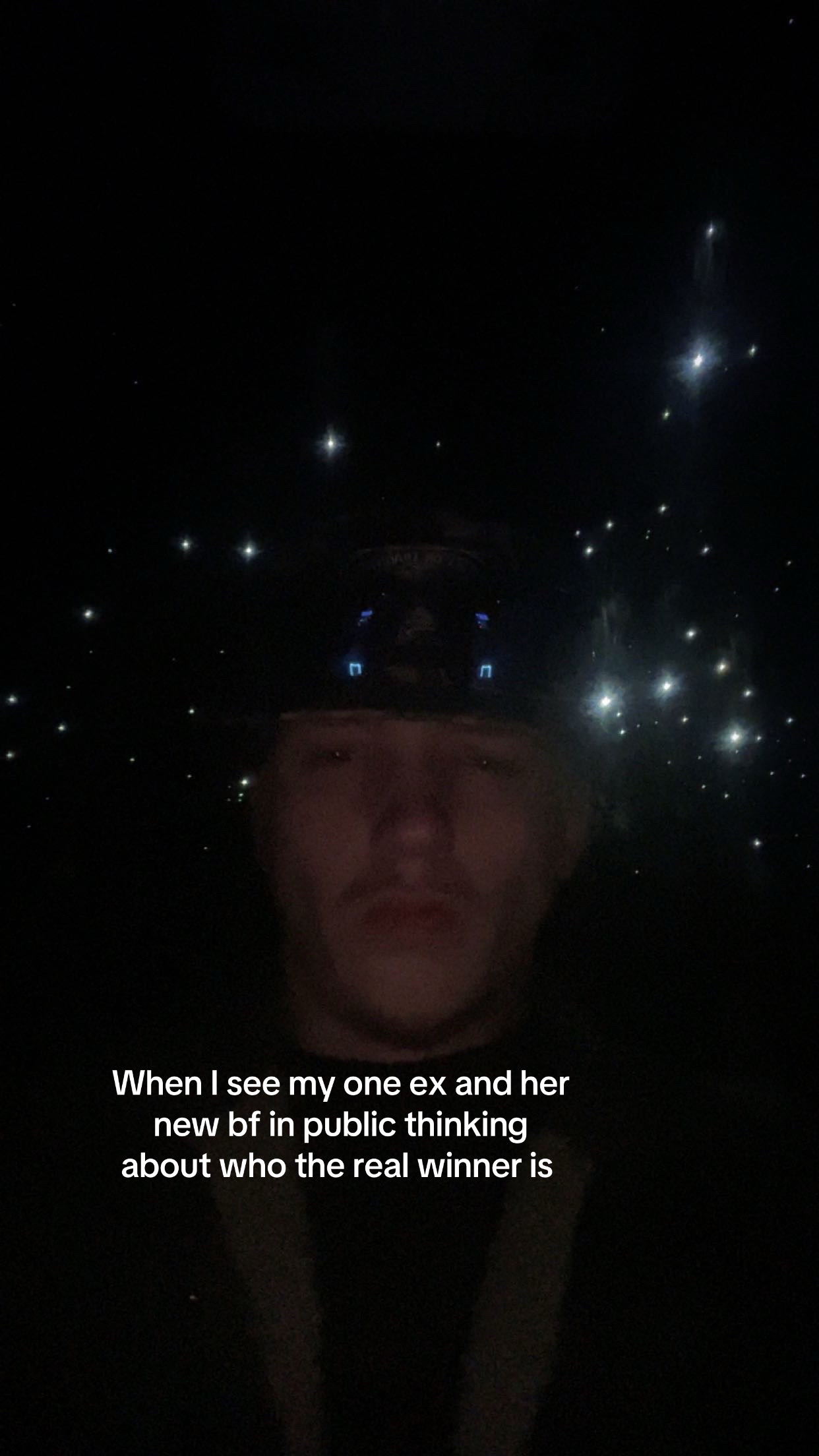@𝒞𝓁𝒶𝓍𝓉𝓸𝓃 👑