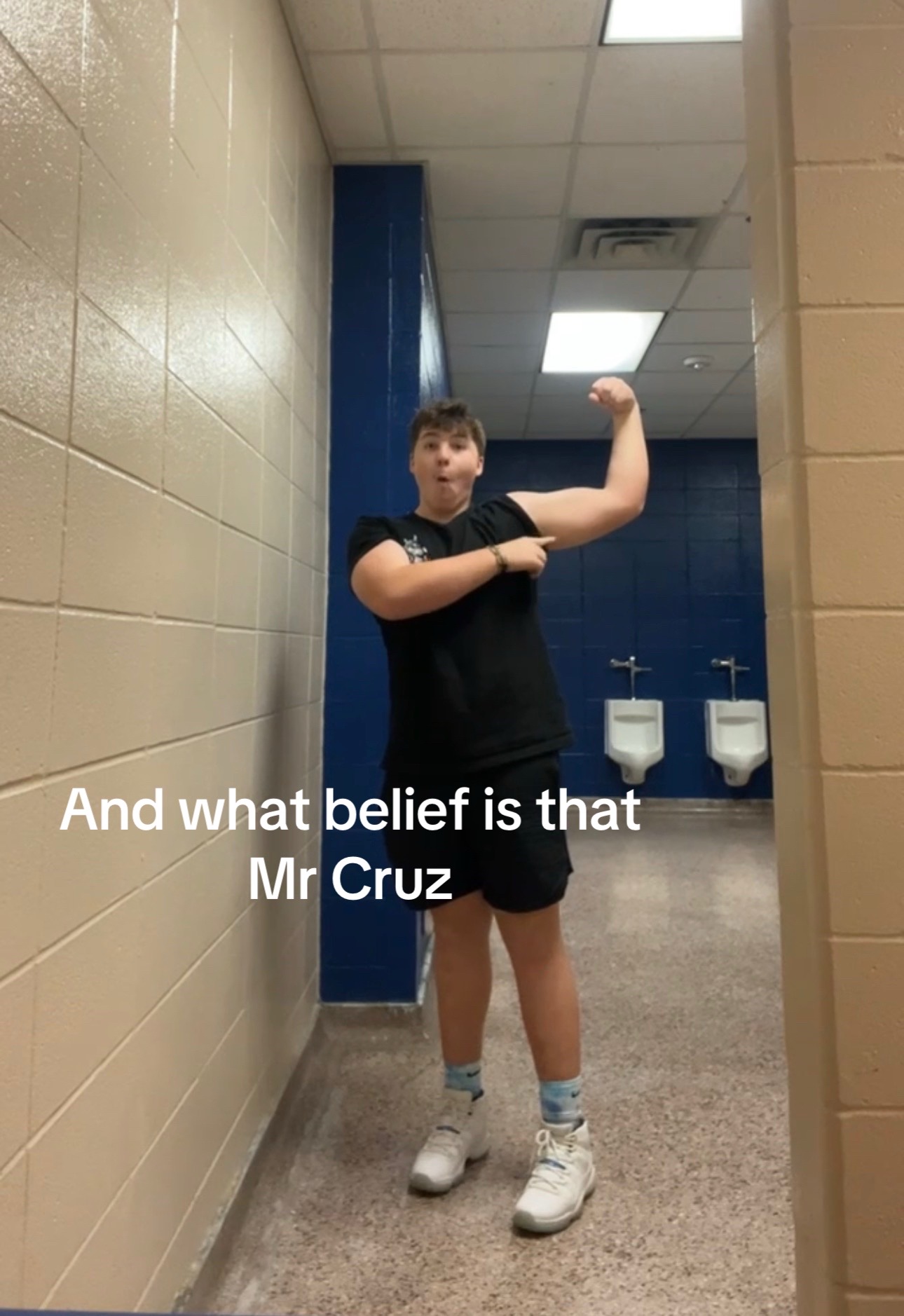 @cruz