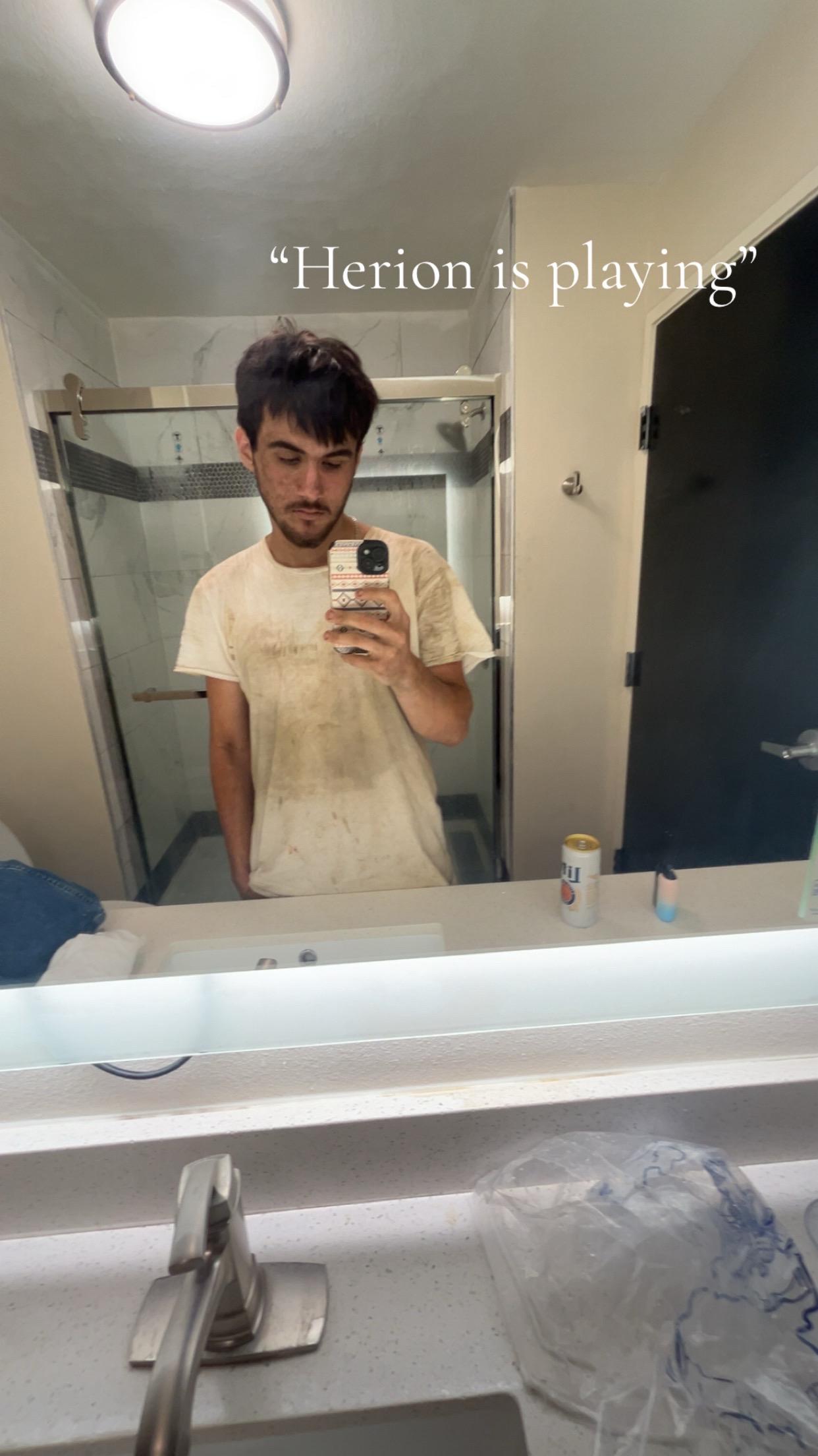 @️