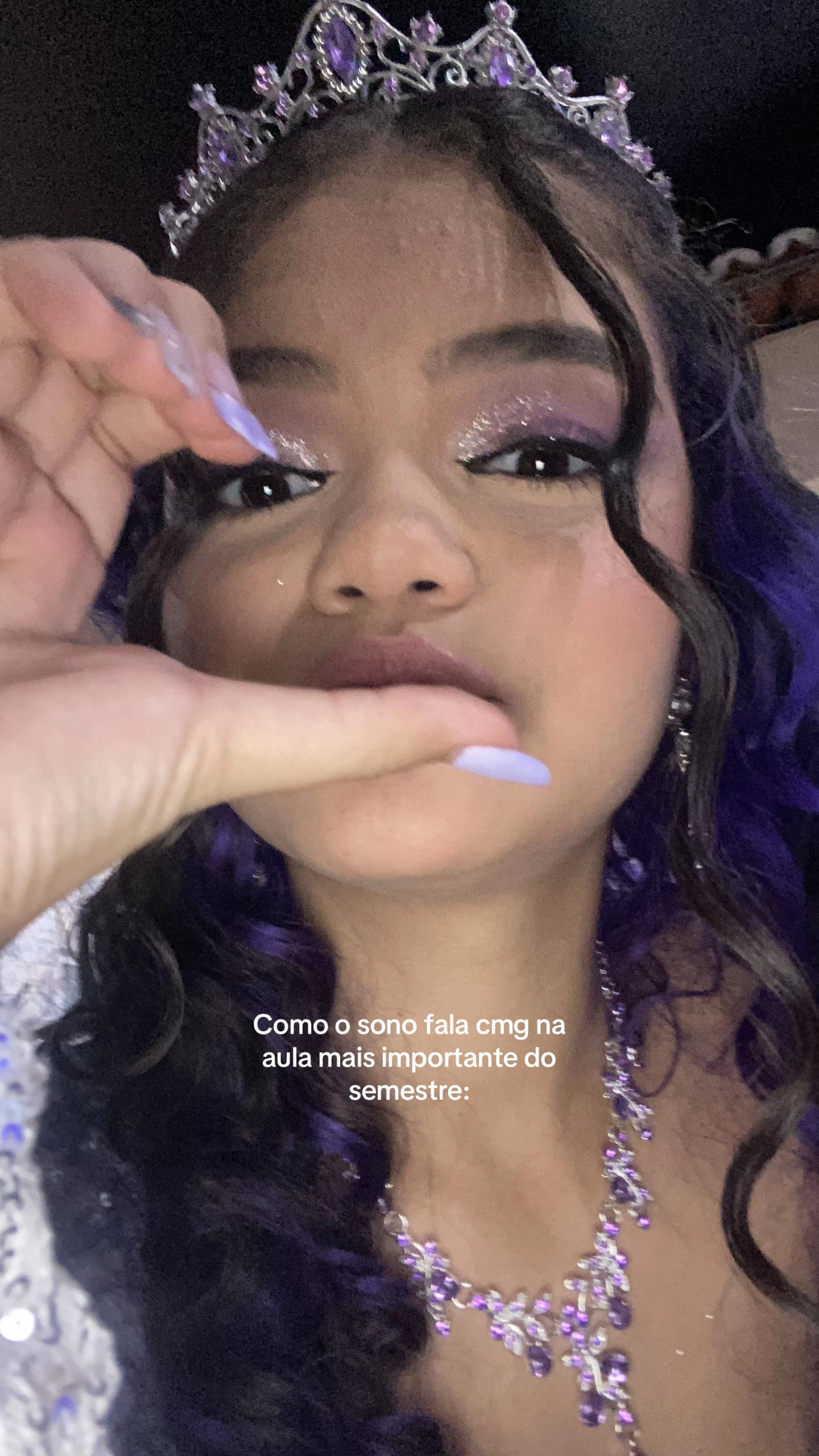 @vitória 💜