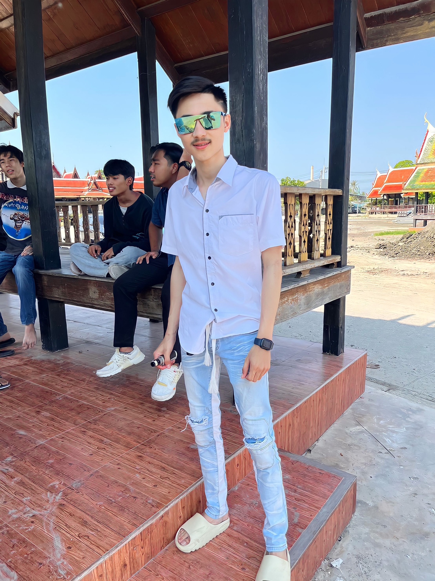 @Mack 🖤