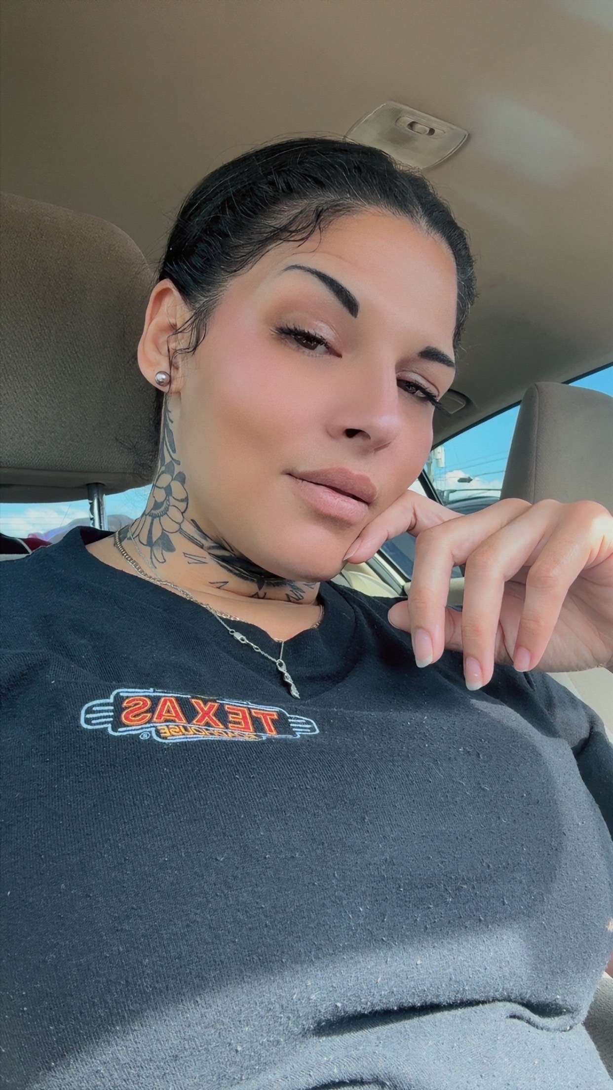 @urstrulychasity