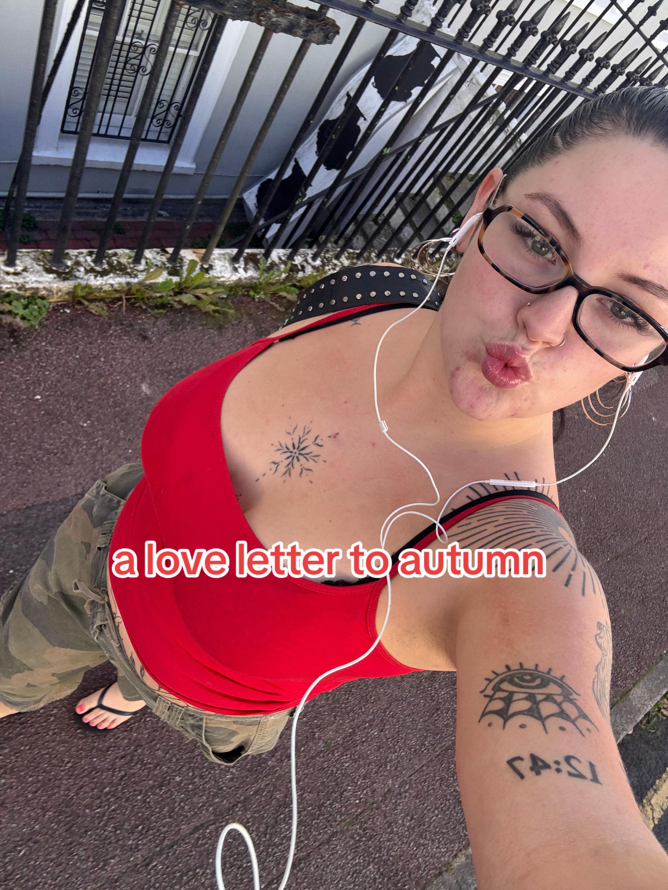 @neaveiona