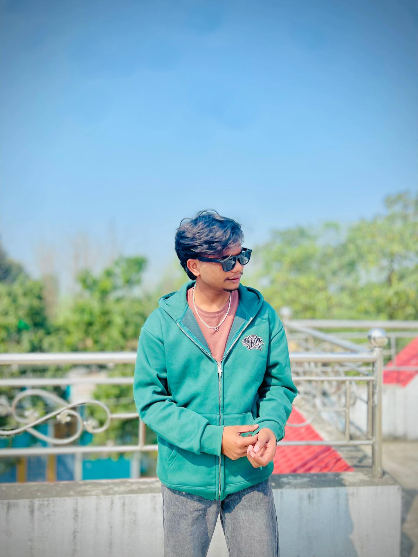 @P_A_T_L_U_W_A 