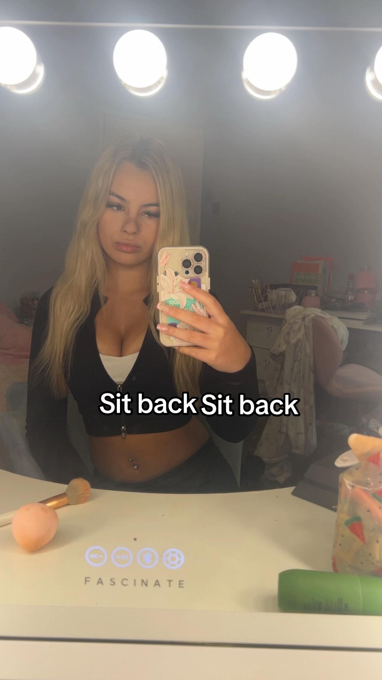 @t1lly_x0