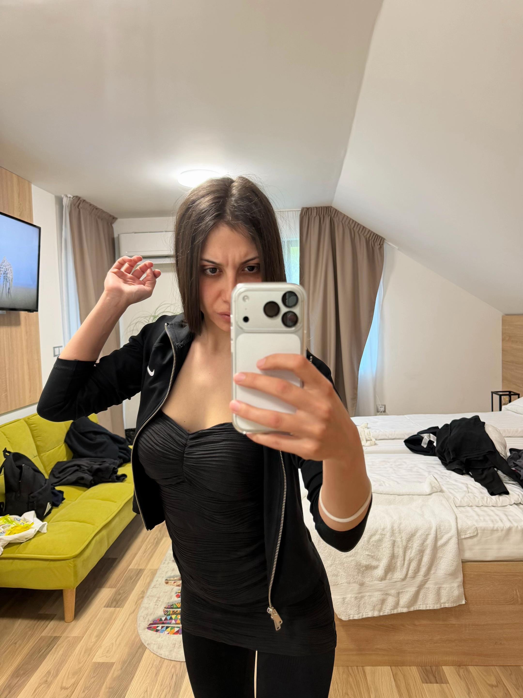 @Zornitsa 💋