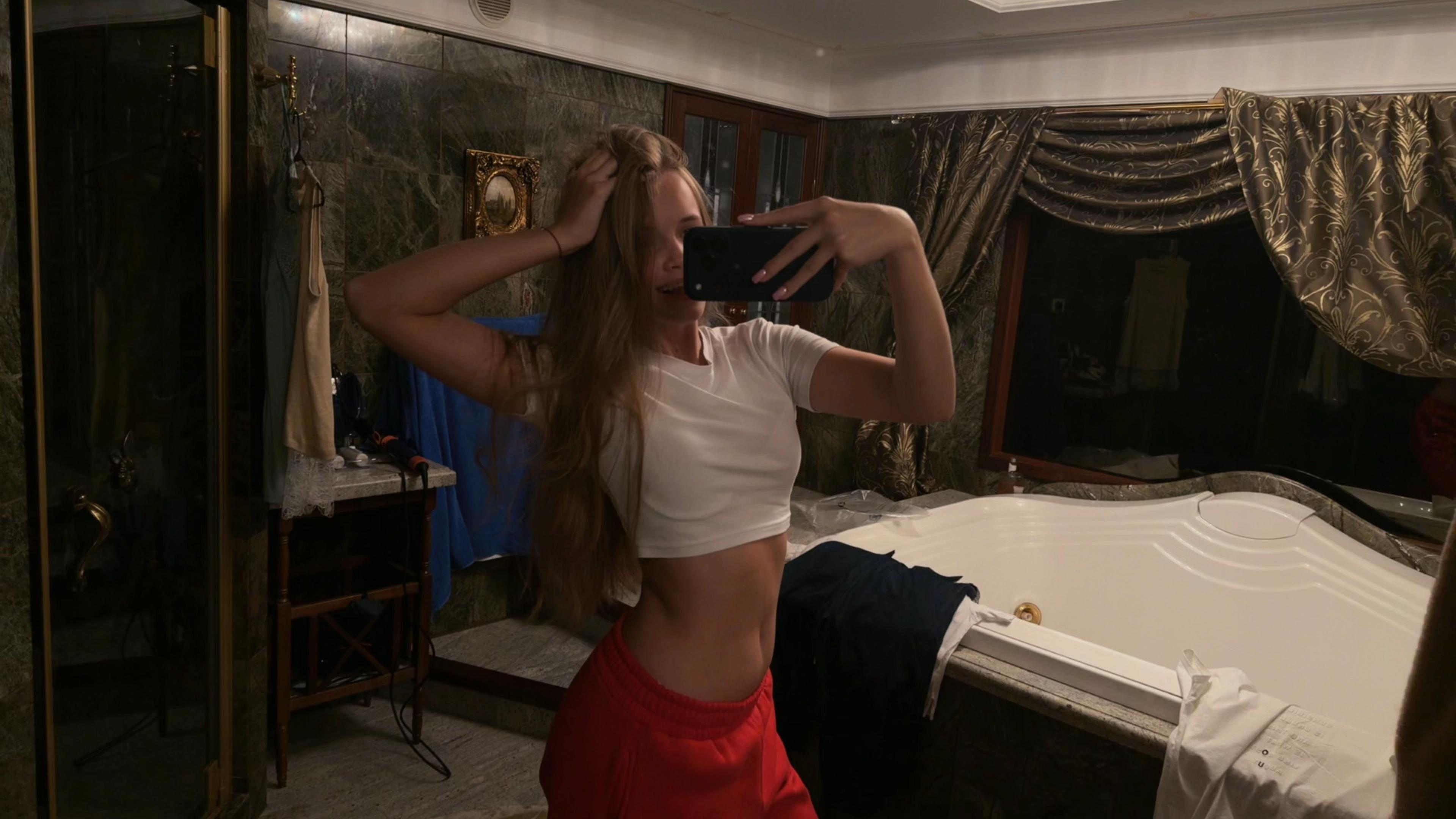 @Nyusha