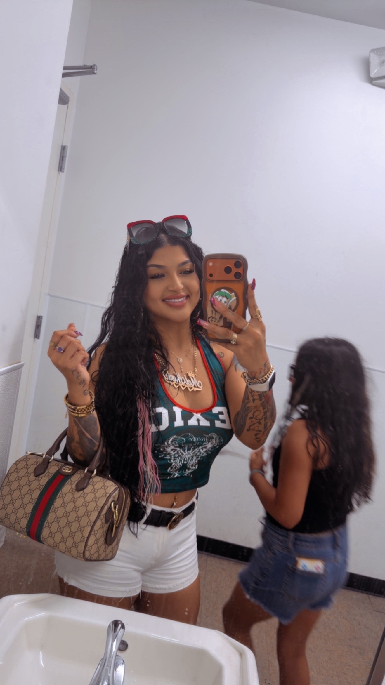 @MEL MARIE 👑