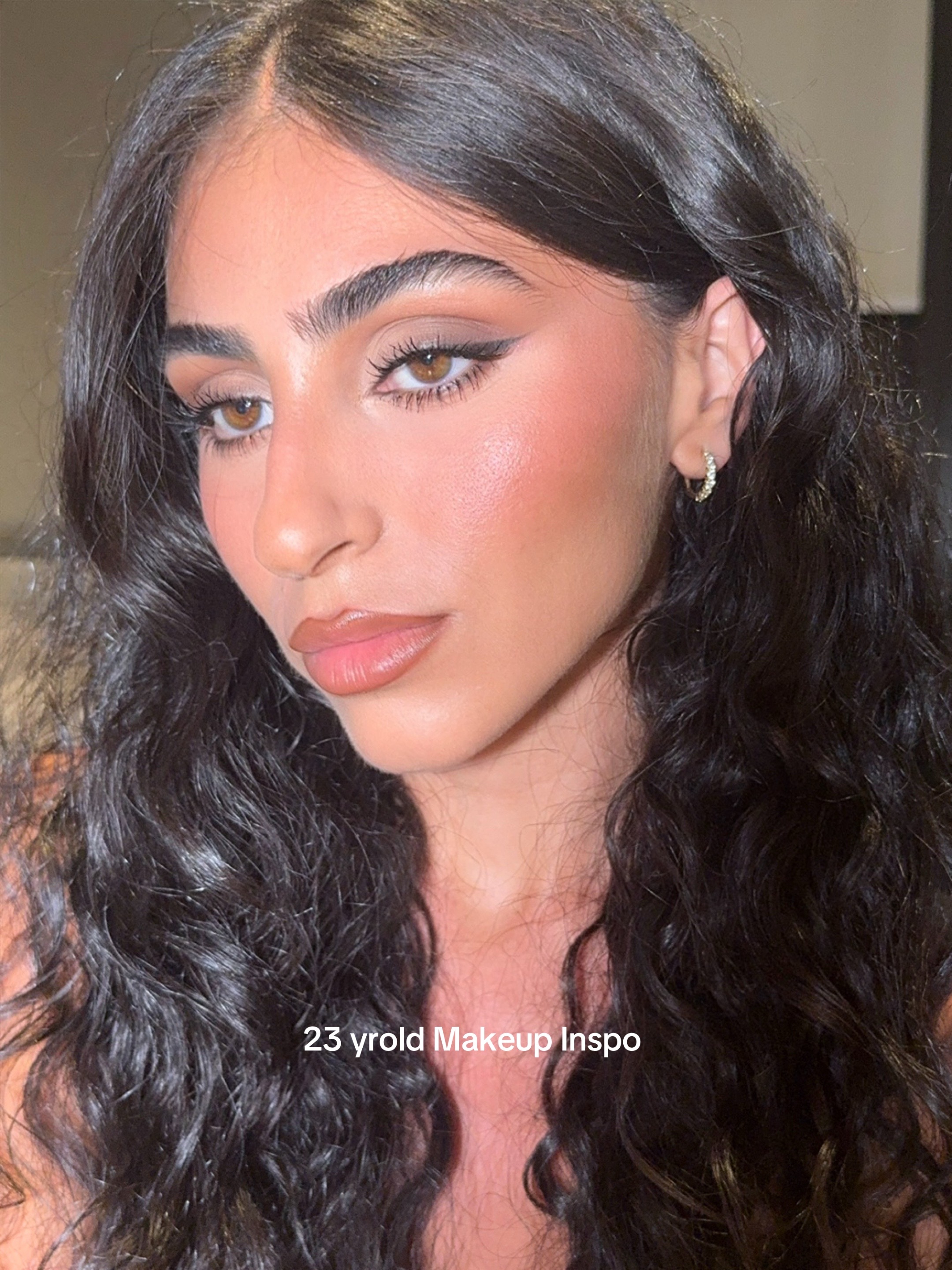 @Sabrina Ouknine