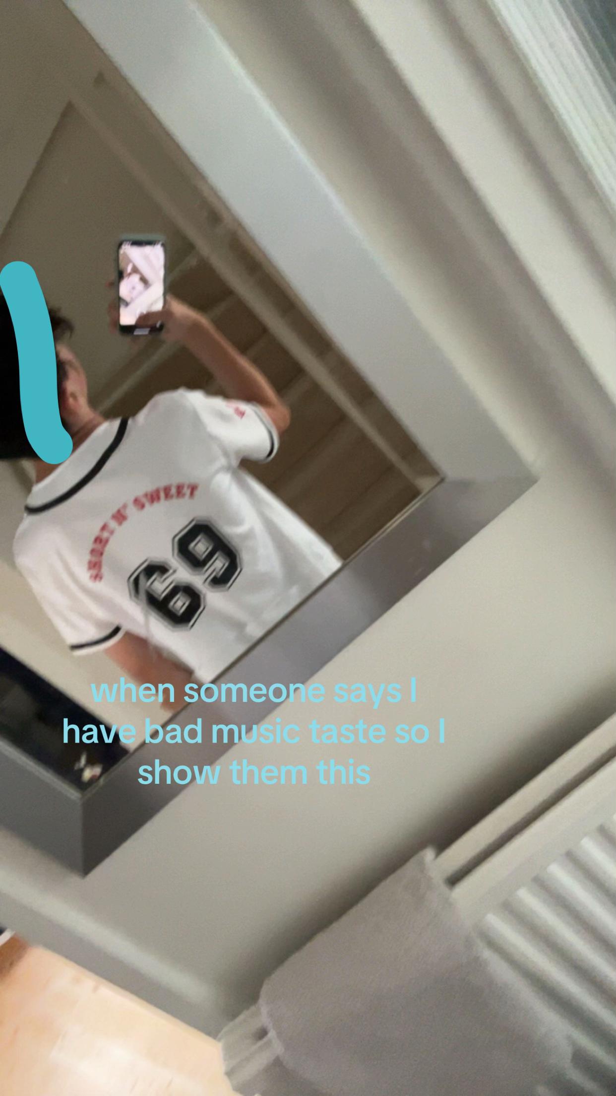 @๐๐ซ๐๐ง๐ค๐ข๐ ๐ฉป๐ชฝ๐ซ