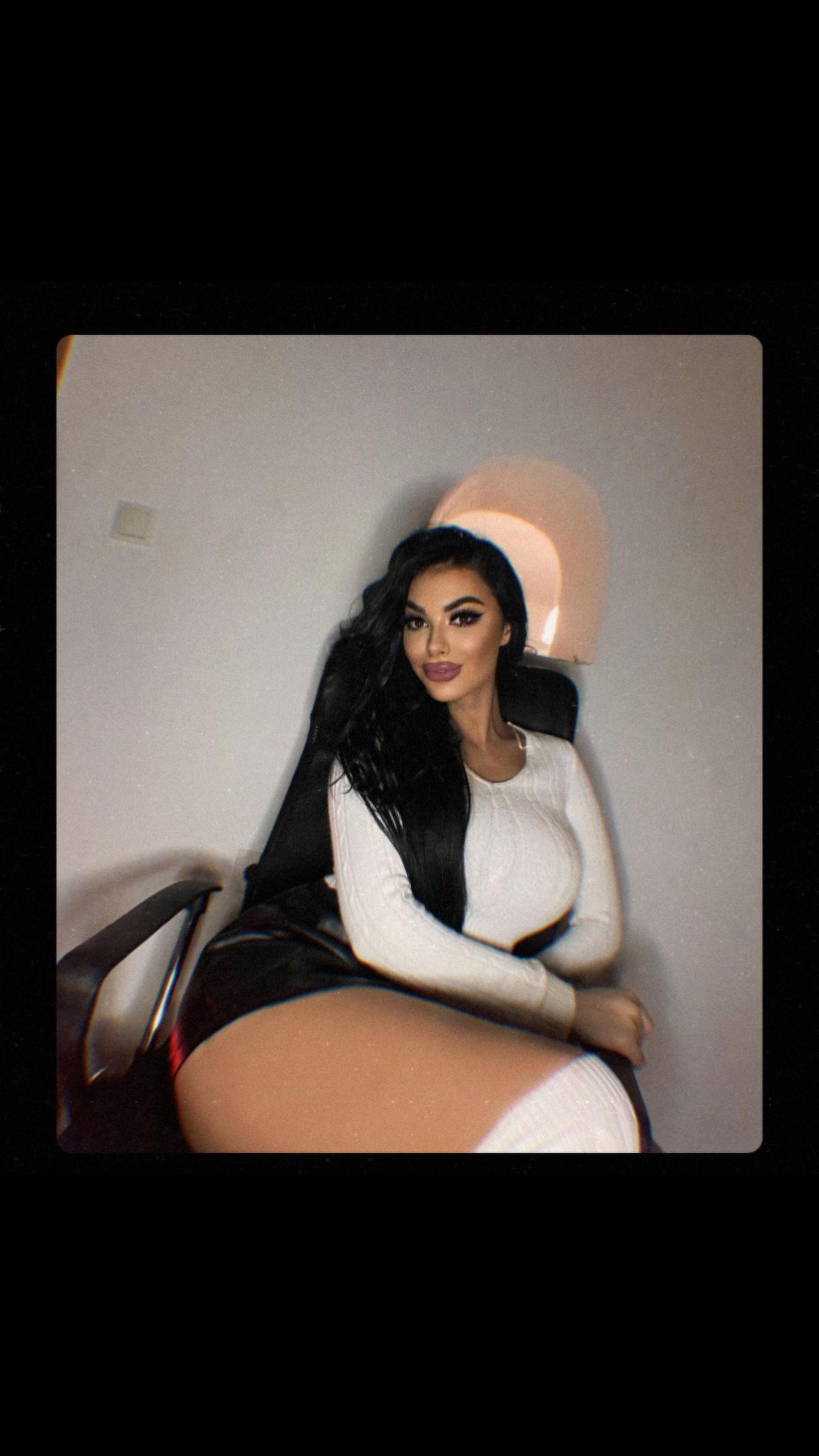 @Ajlla