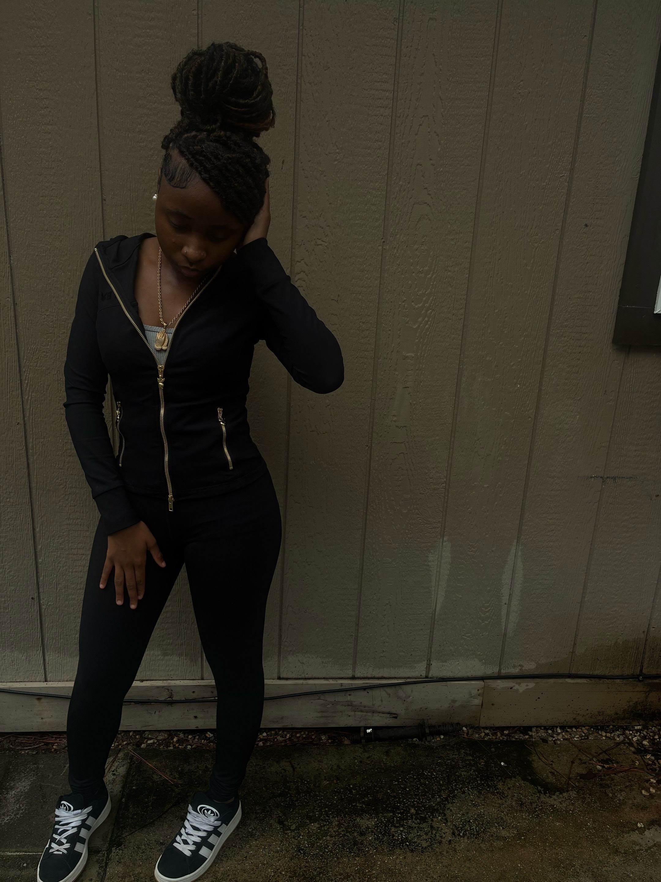 @Prettylilmiya