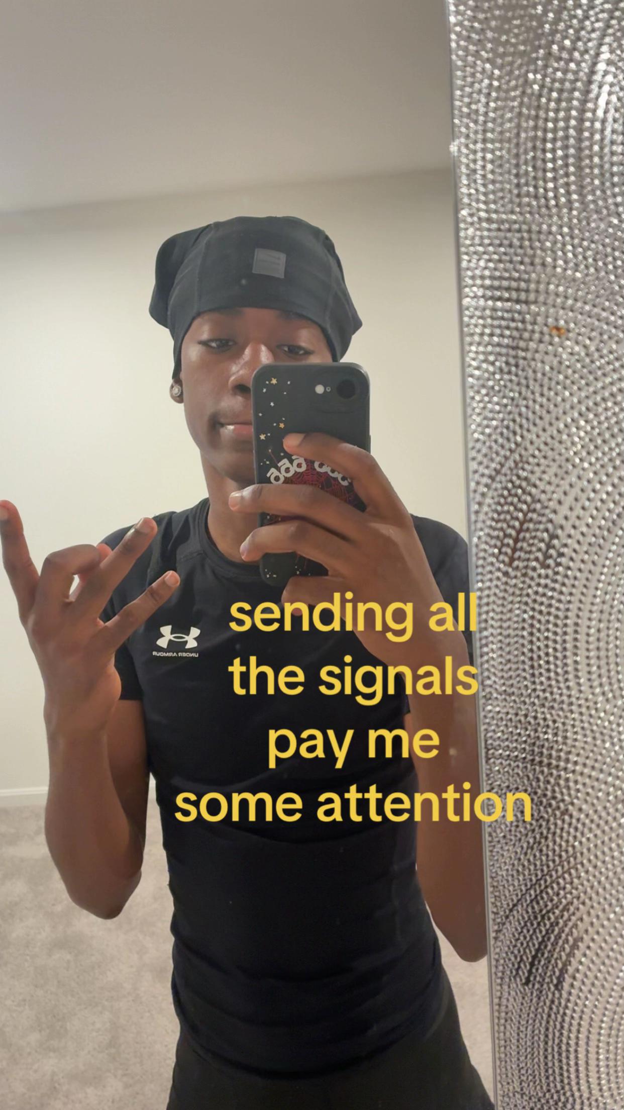 @️7