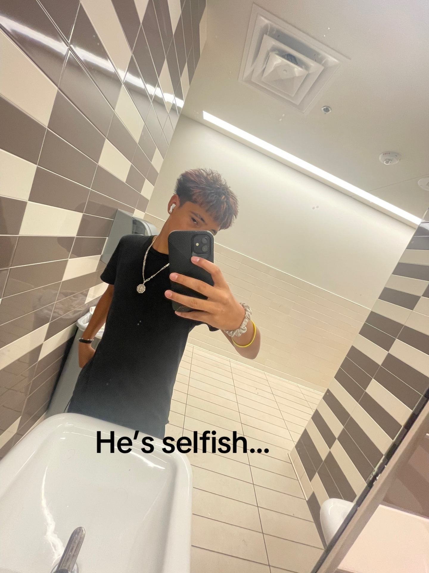 @IdkjustEthan