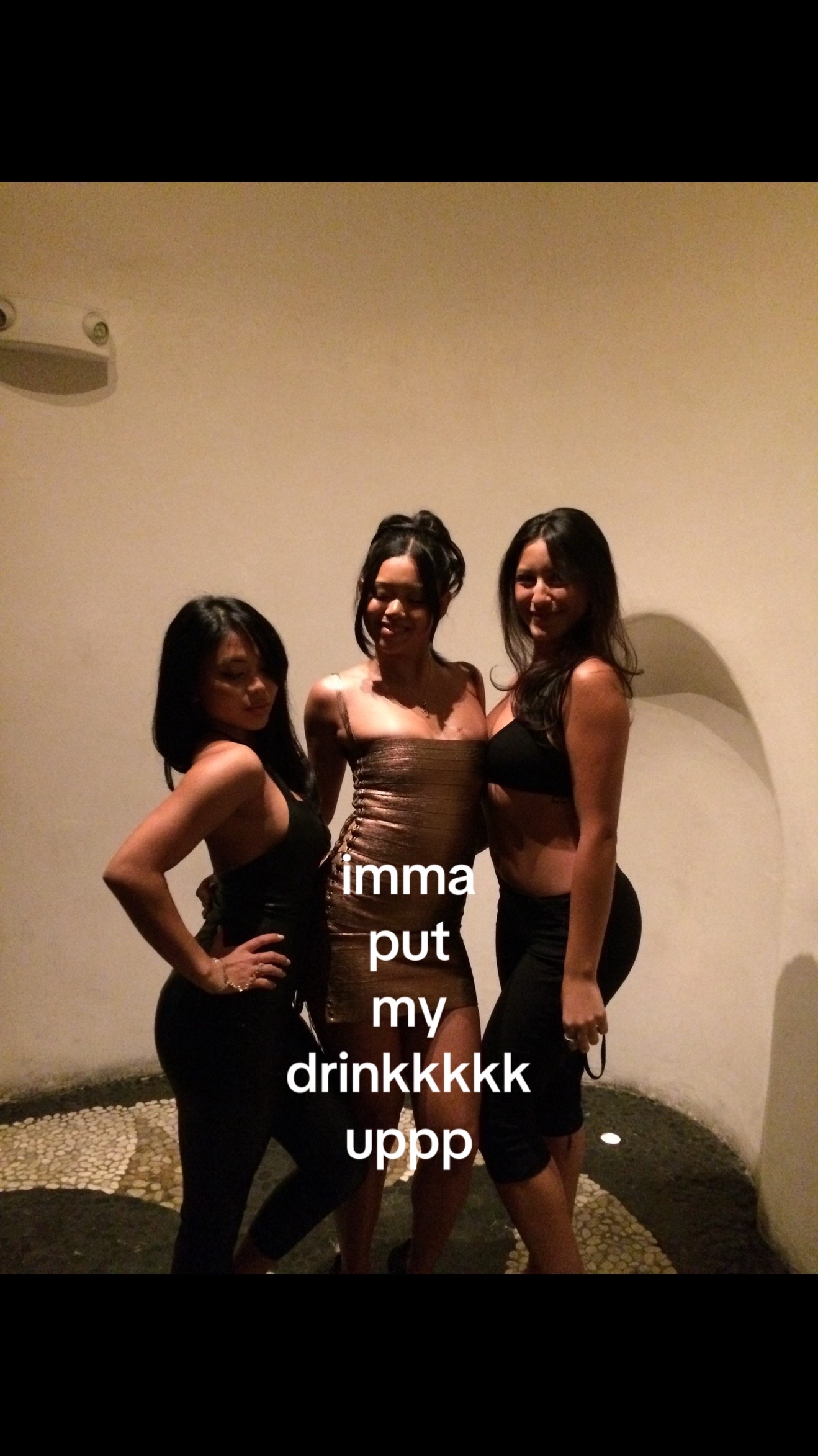 @ALZEAH JADE