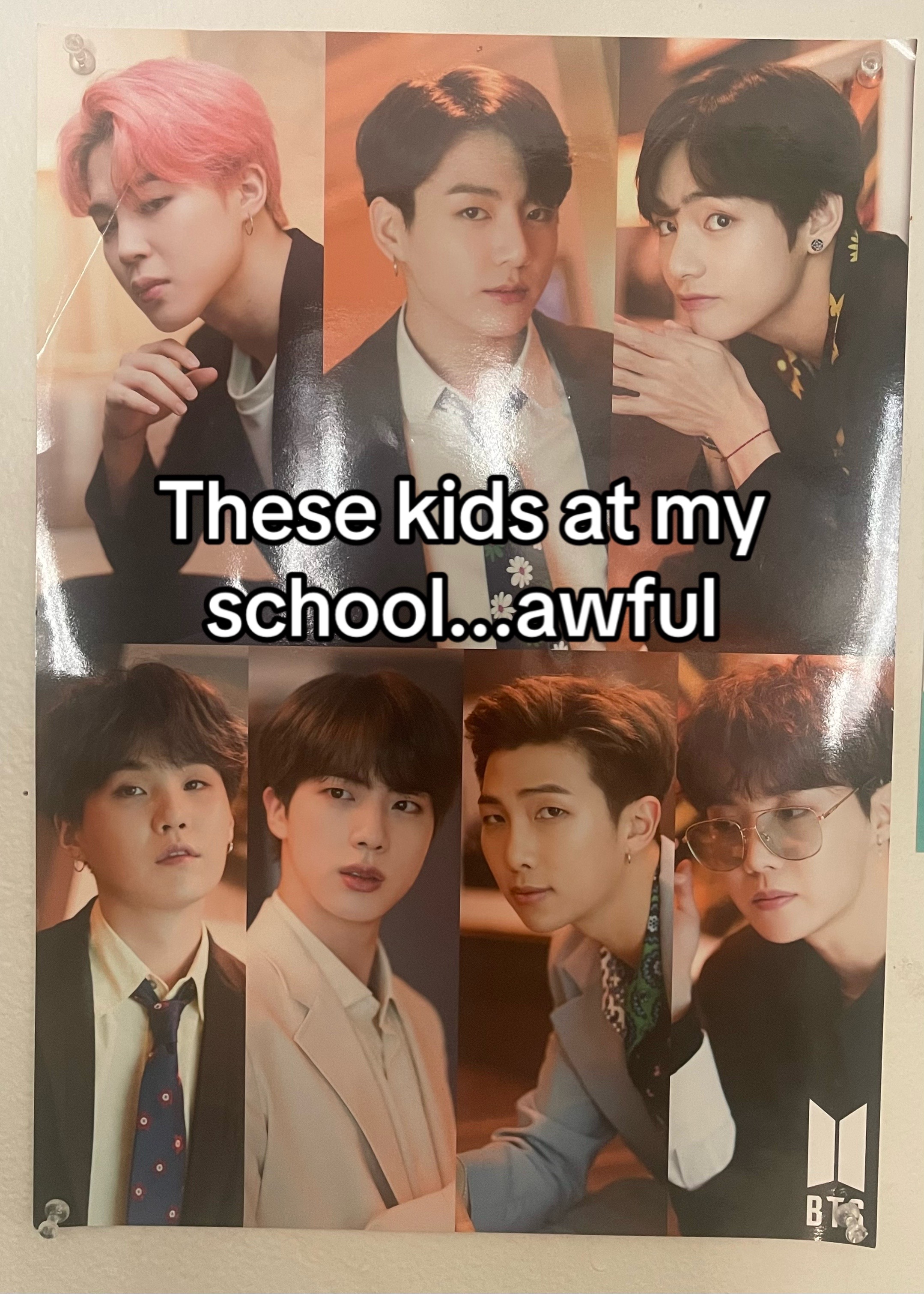 @Ivy Gothzalez ⟭⟬丰(Jimin fan)
