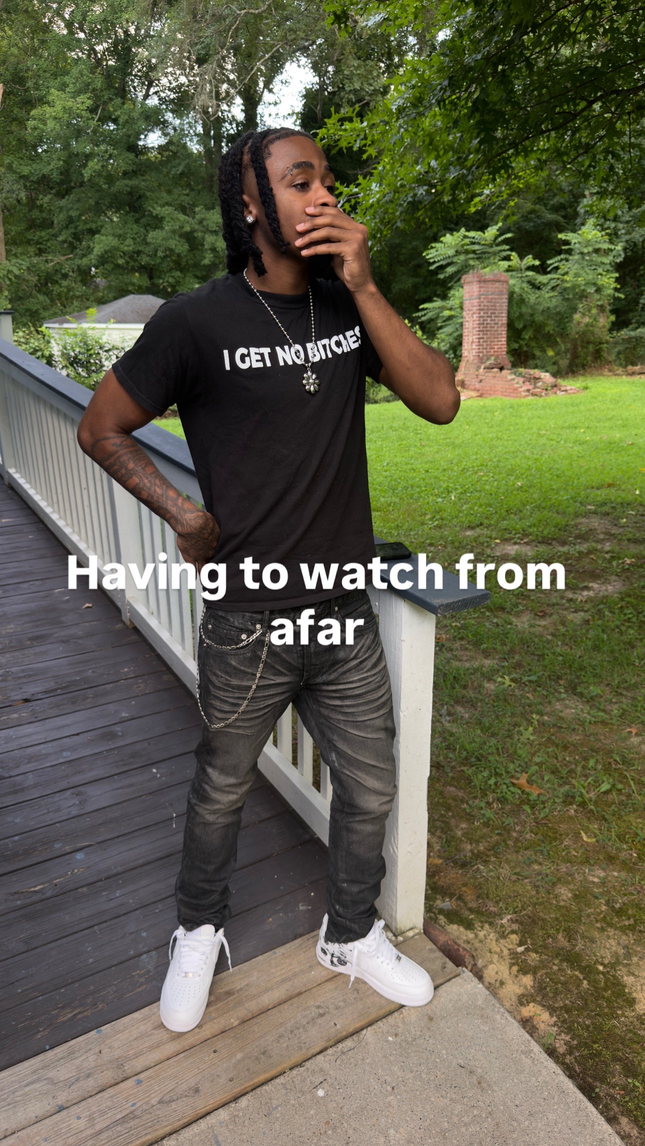 @️