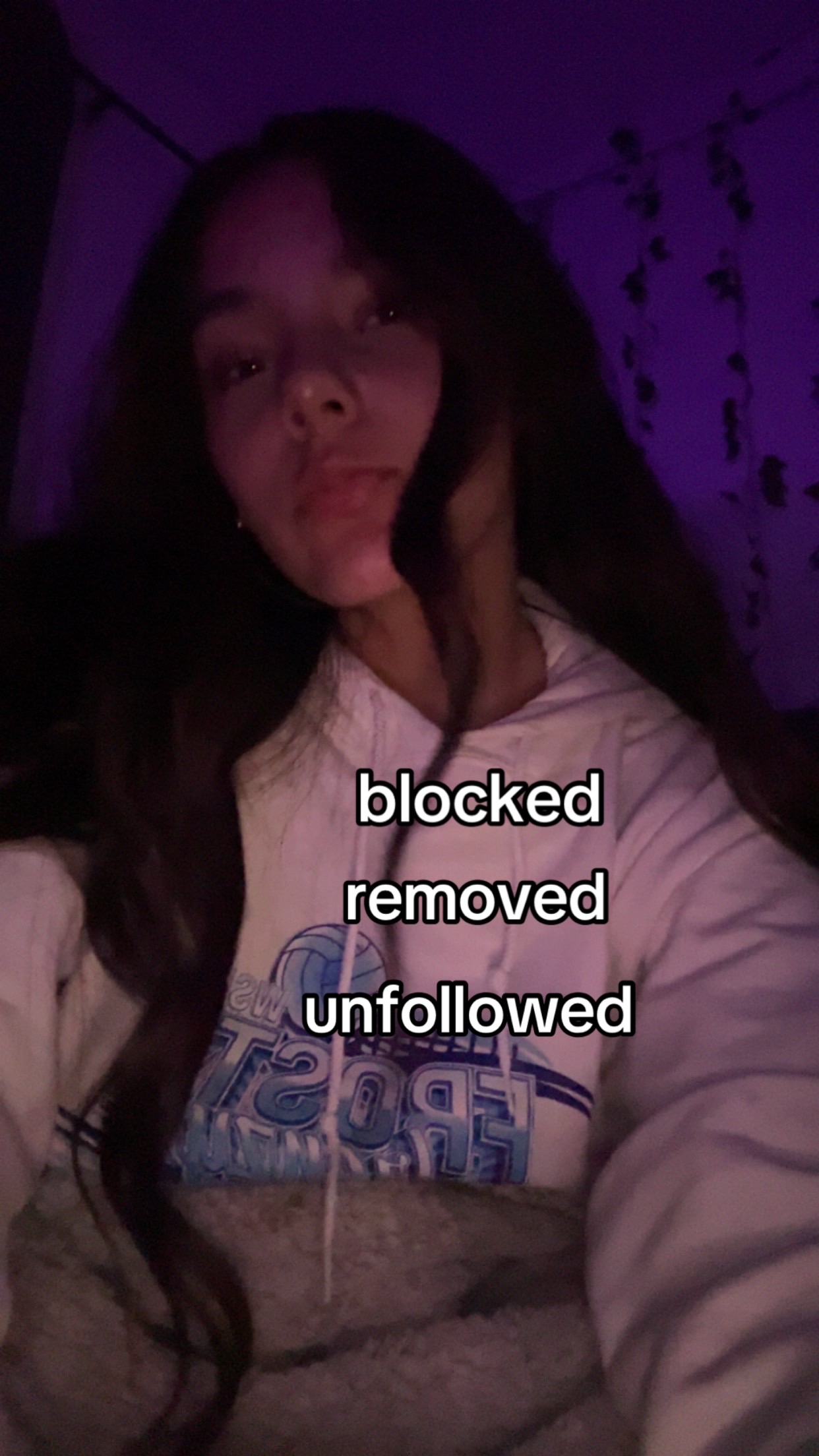 @bella