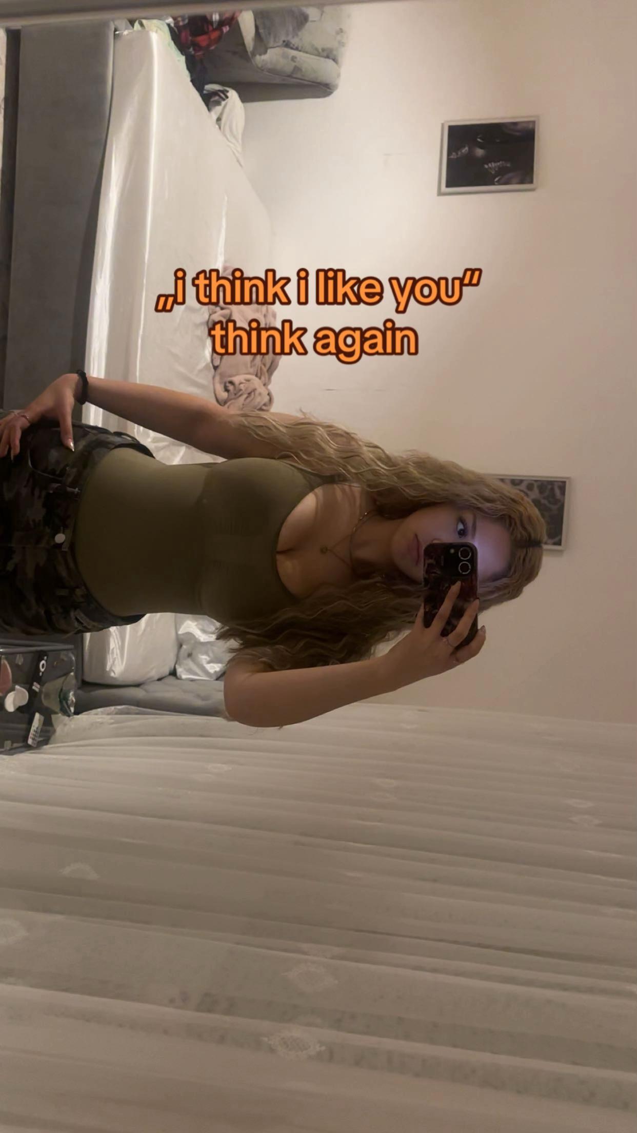 @elisa naz