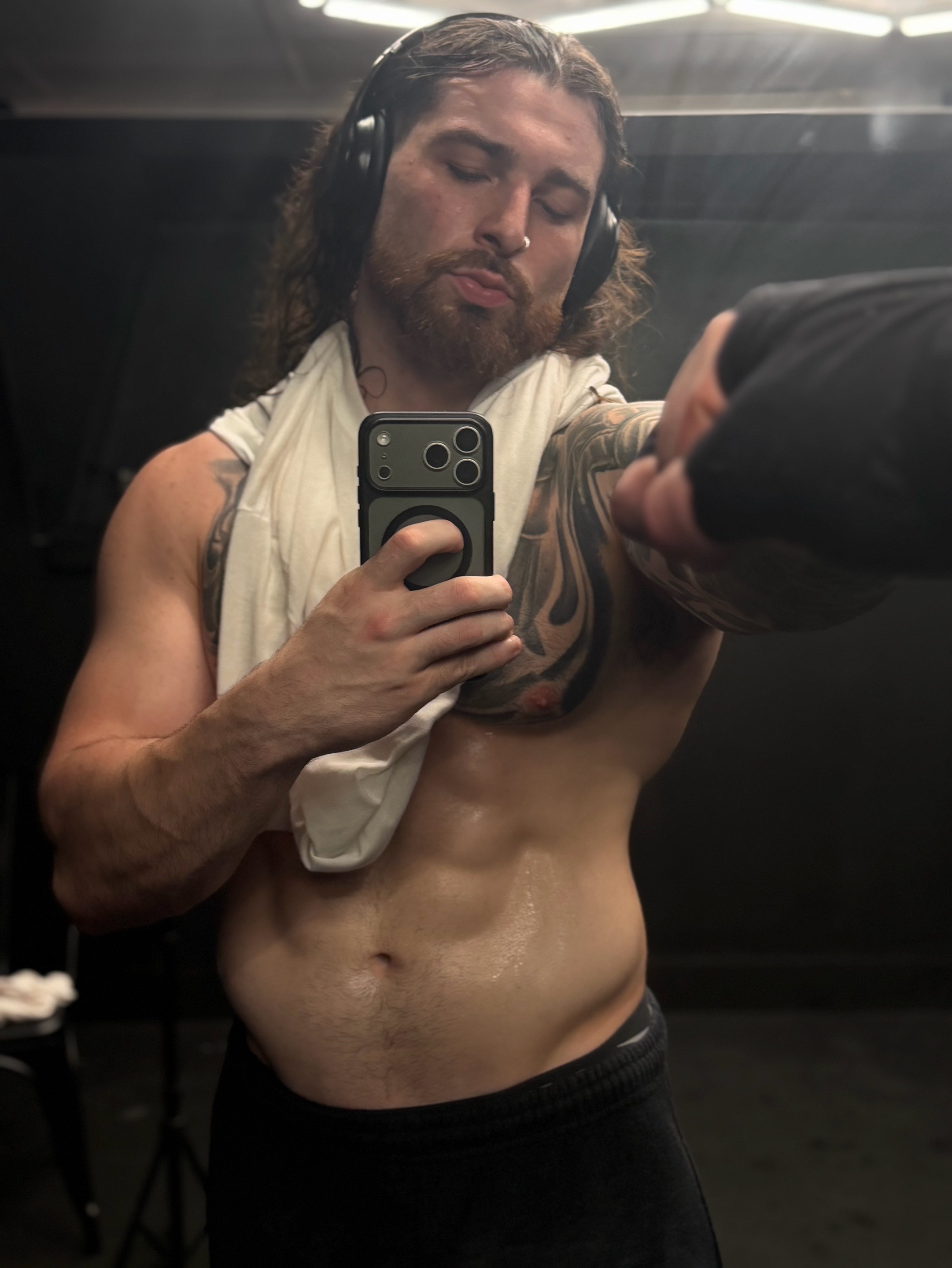 @ethanchris