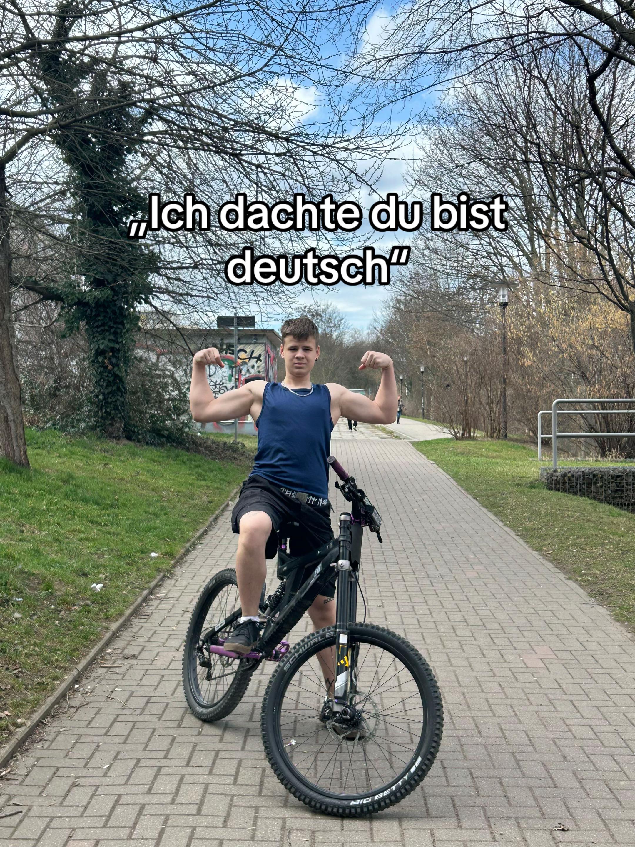 @kicsi