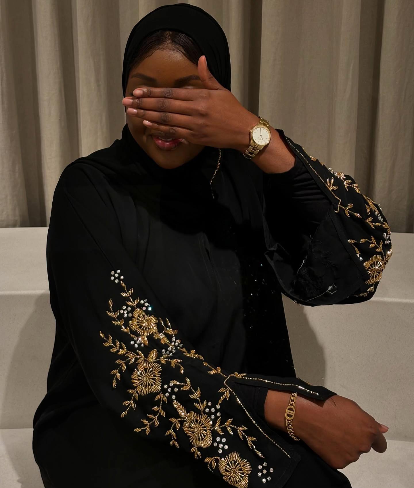 @Anhal Abayas