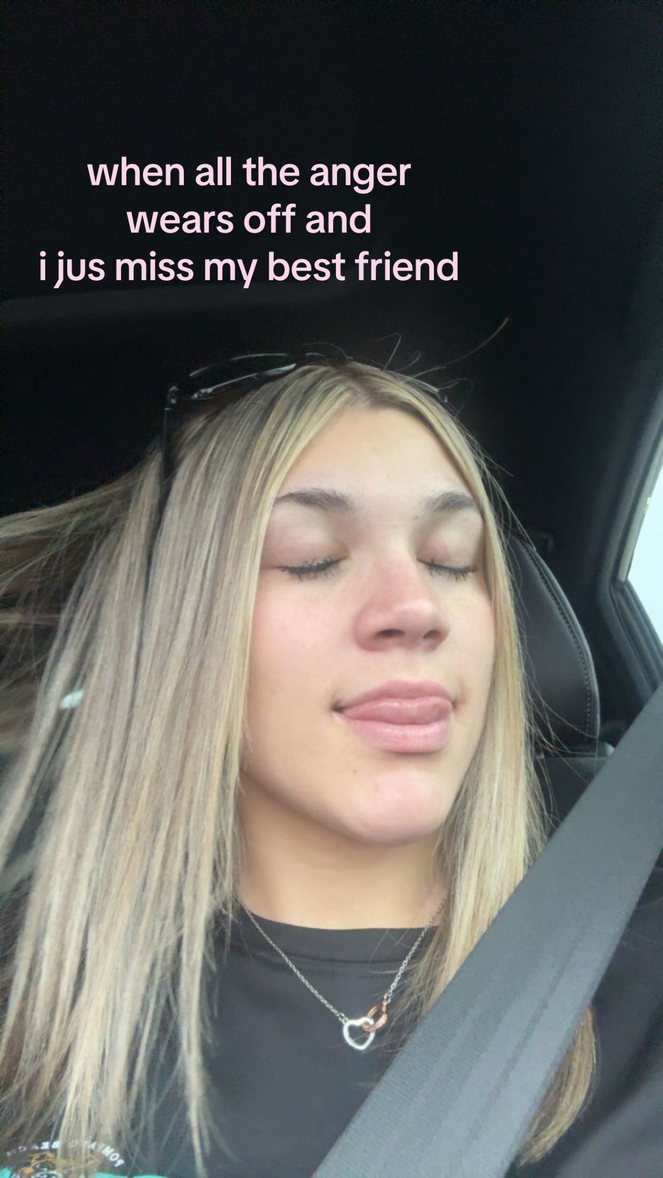 @nicoles dumbass
