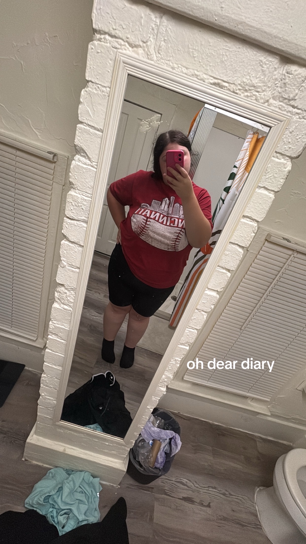 @ari🩶.