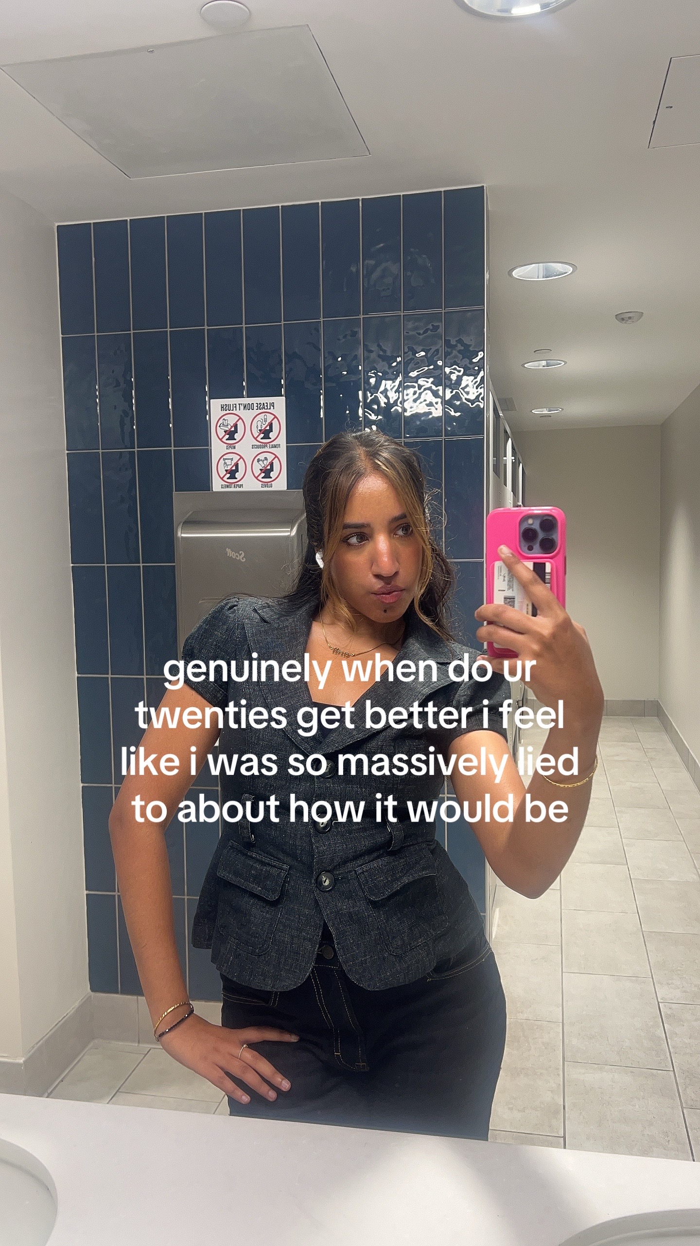 @cherrycocquette