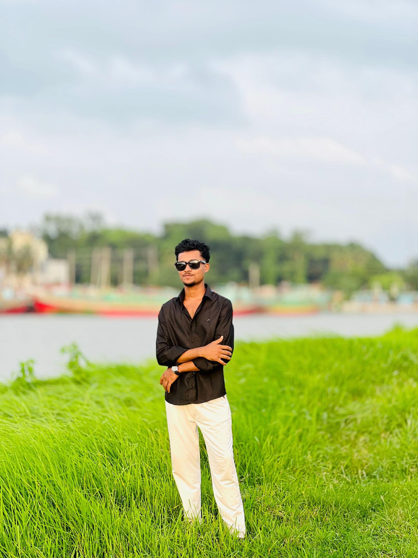 @RATUL MARK đ§ đ¸