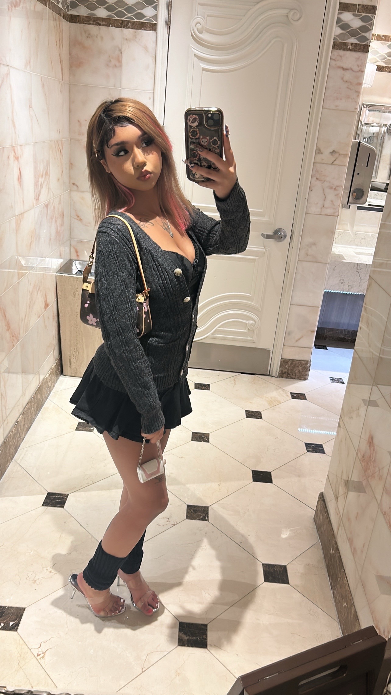 @ALLIECAT👅