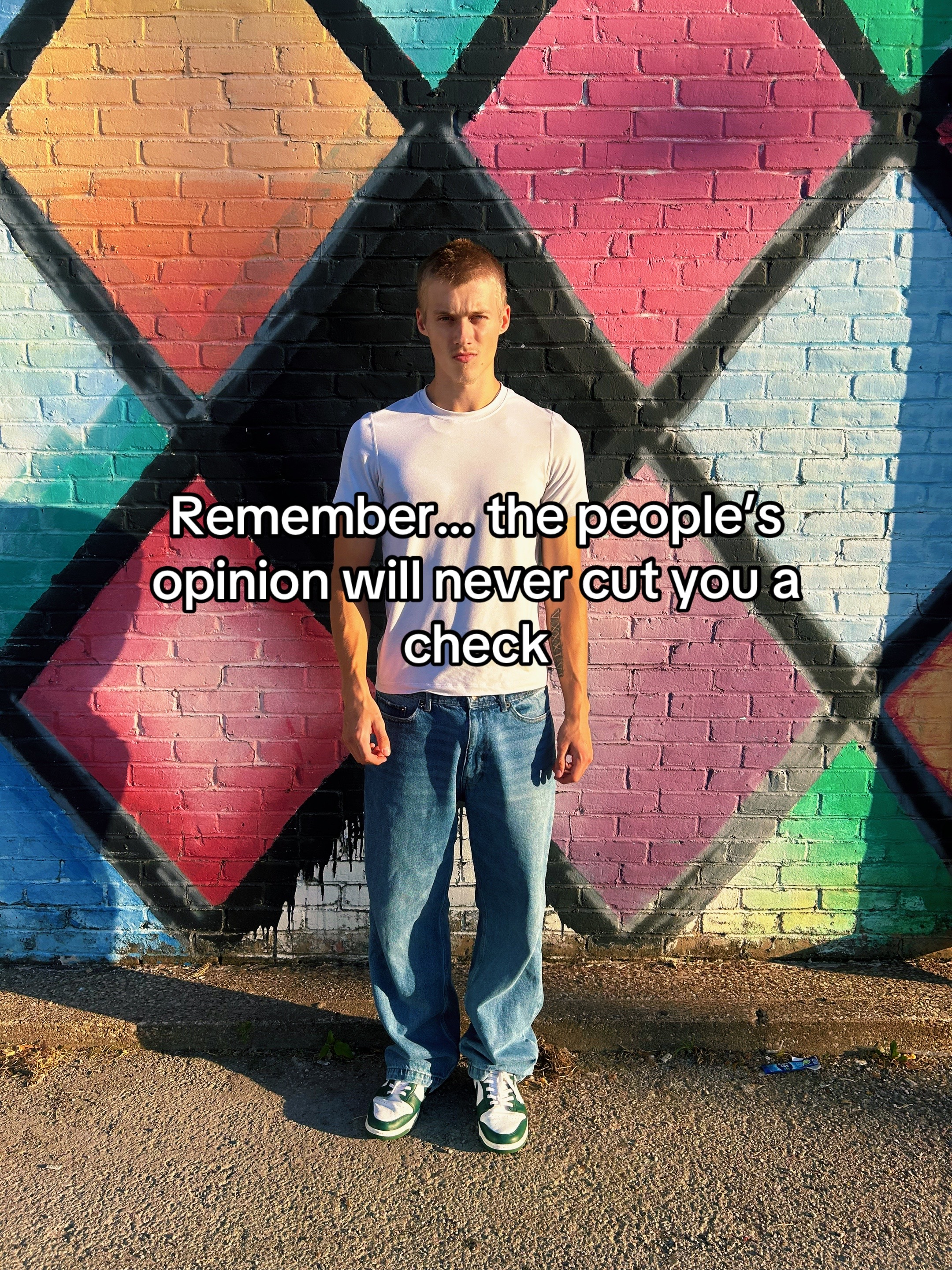 @johnauvealt