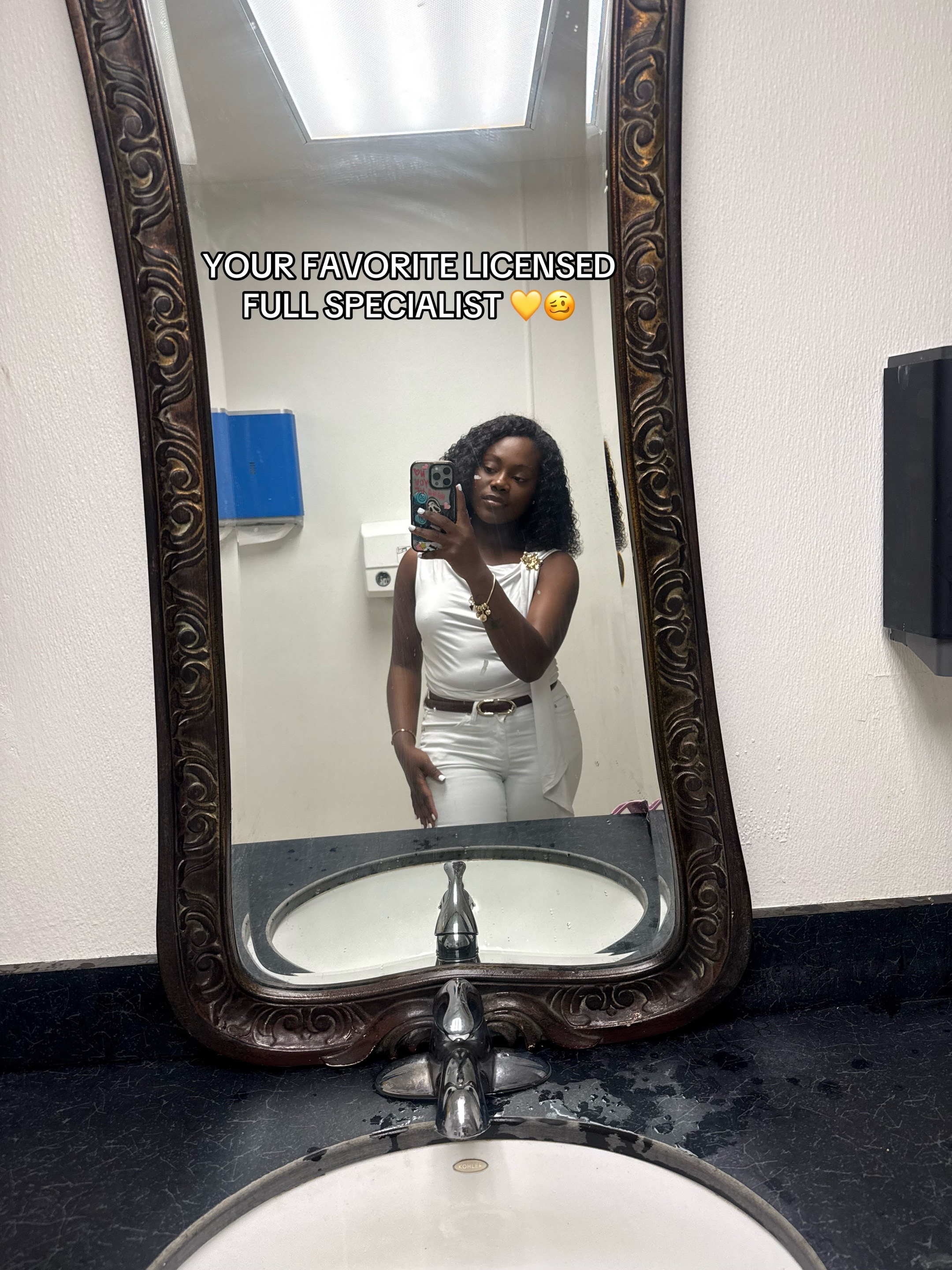 @Facial Expressions LLC💛🖤