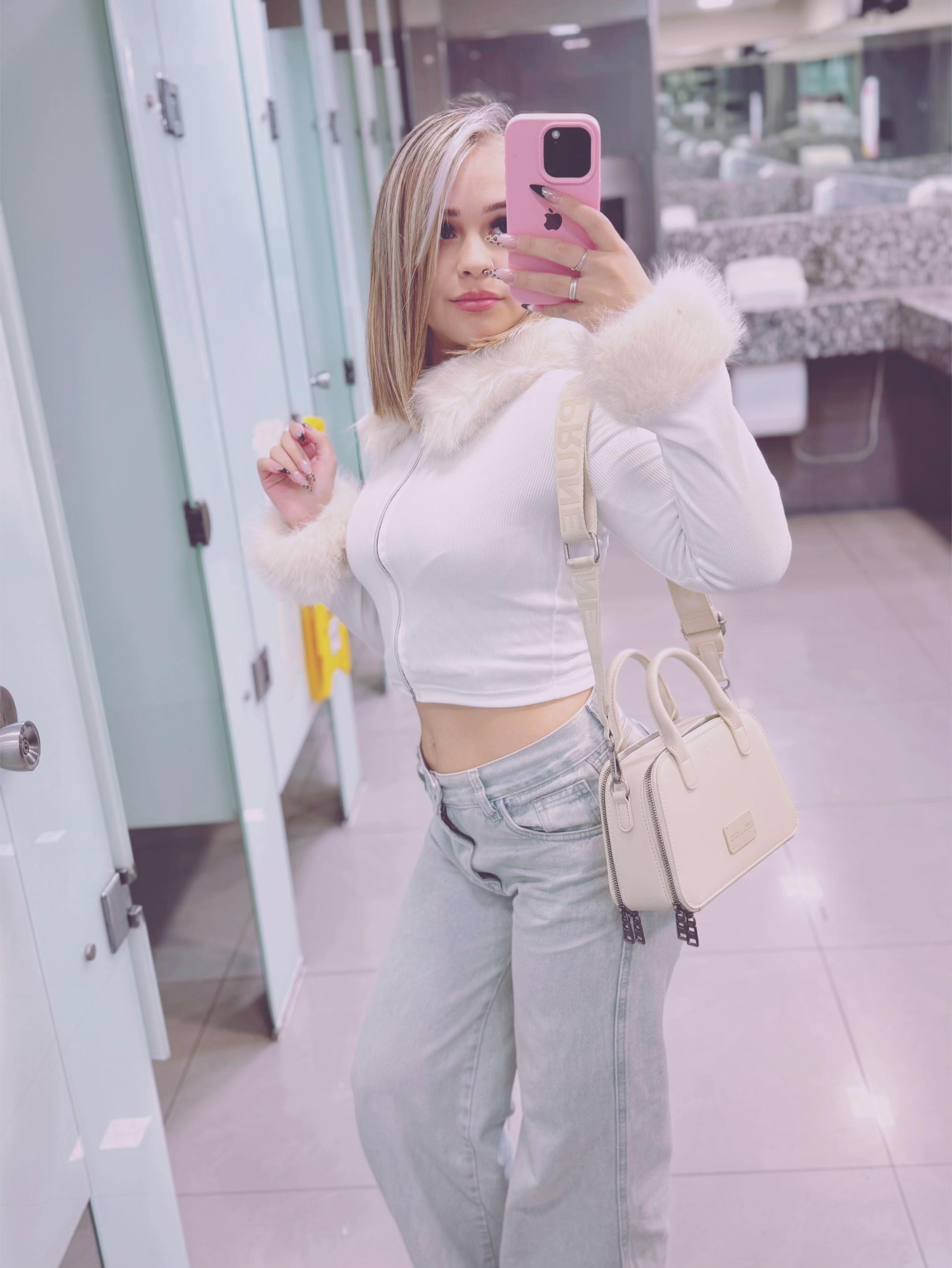 @roocolazo🤍