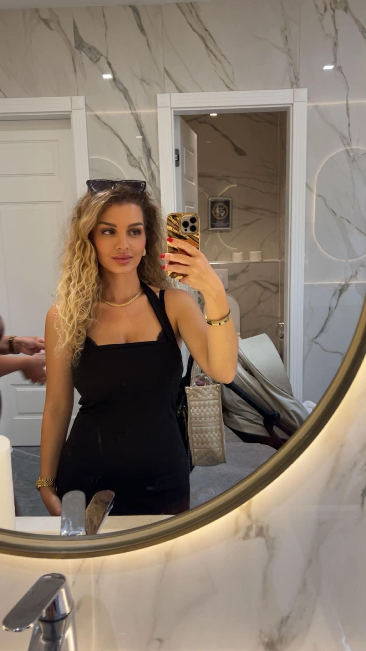 @Klara Gashi