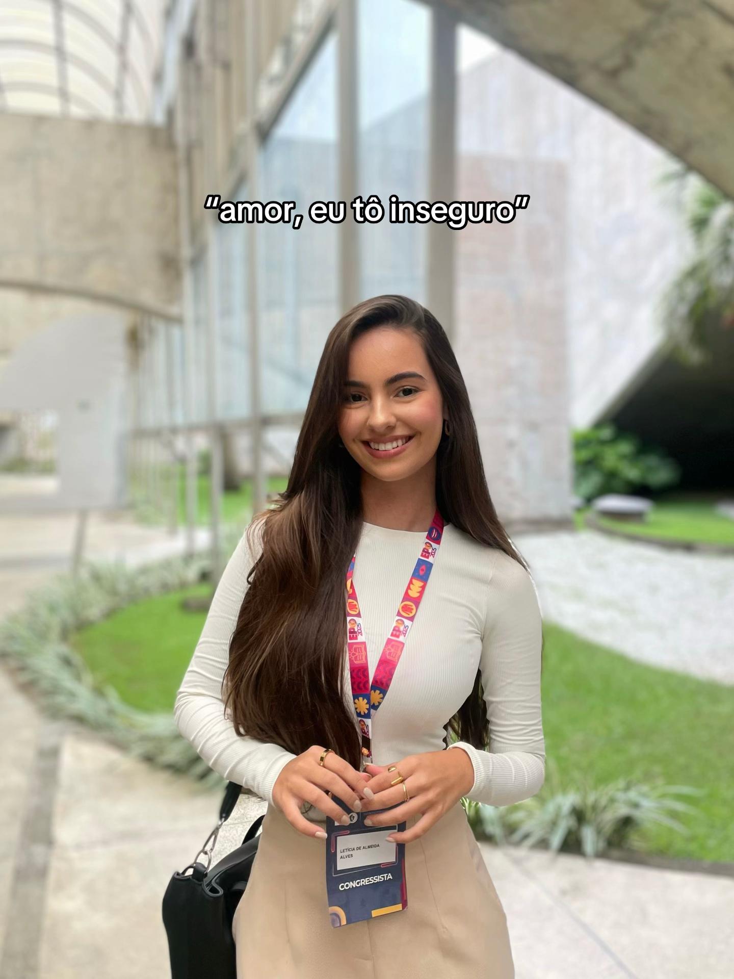 @Letícia