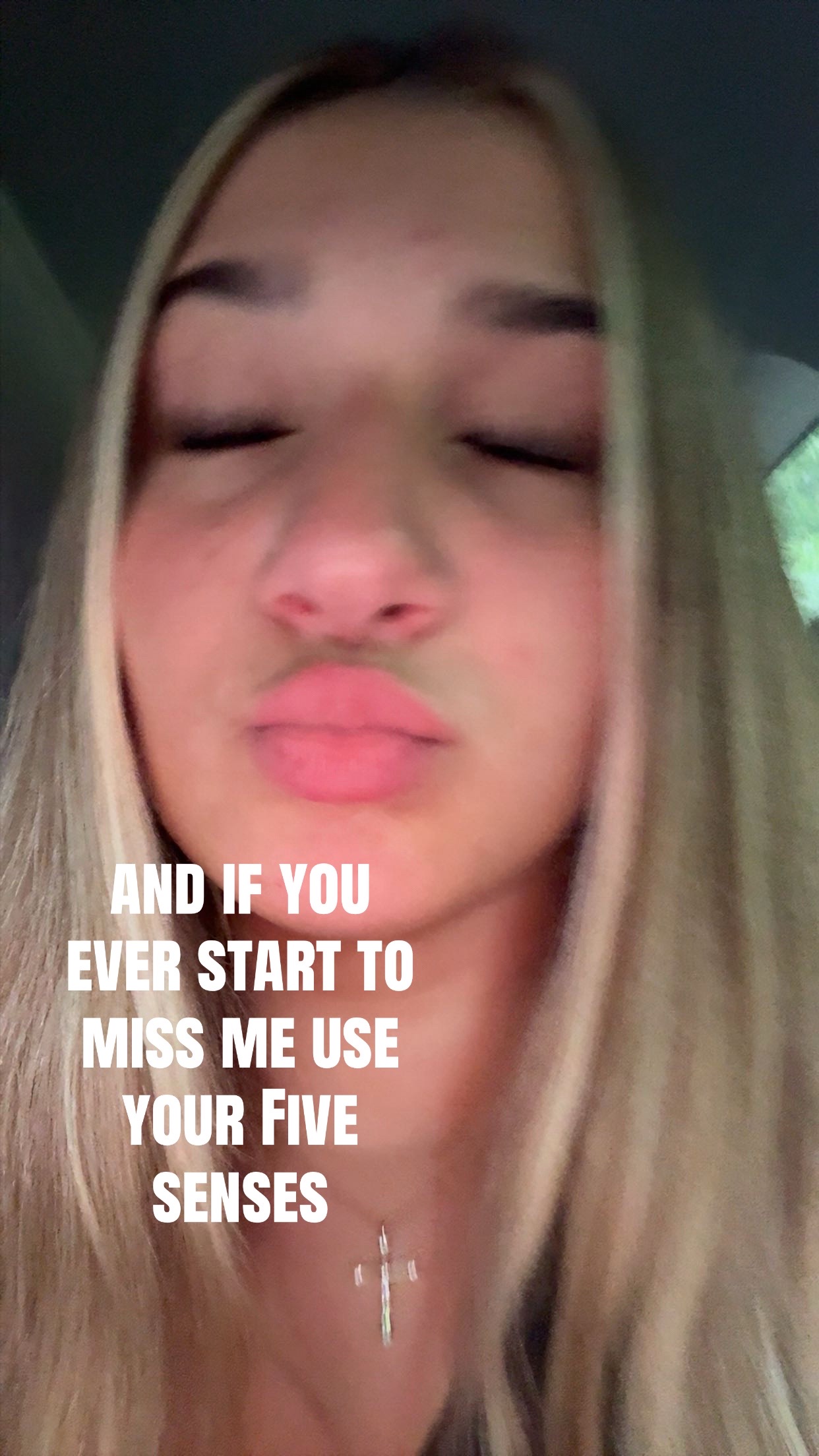 @Bella