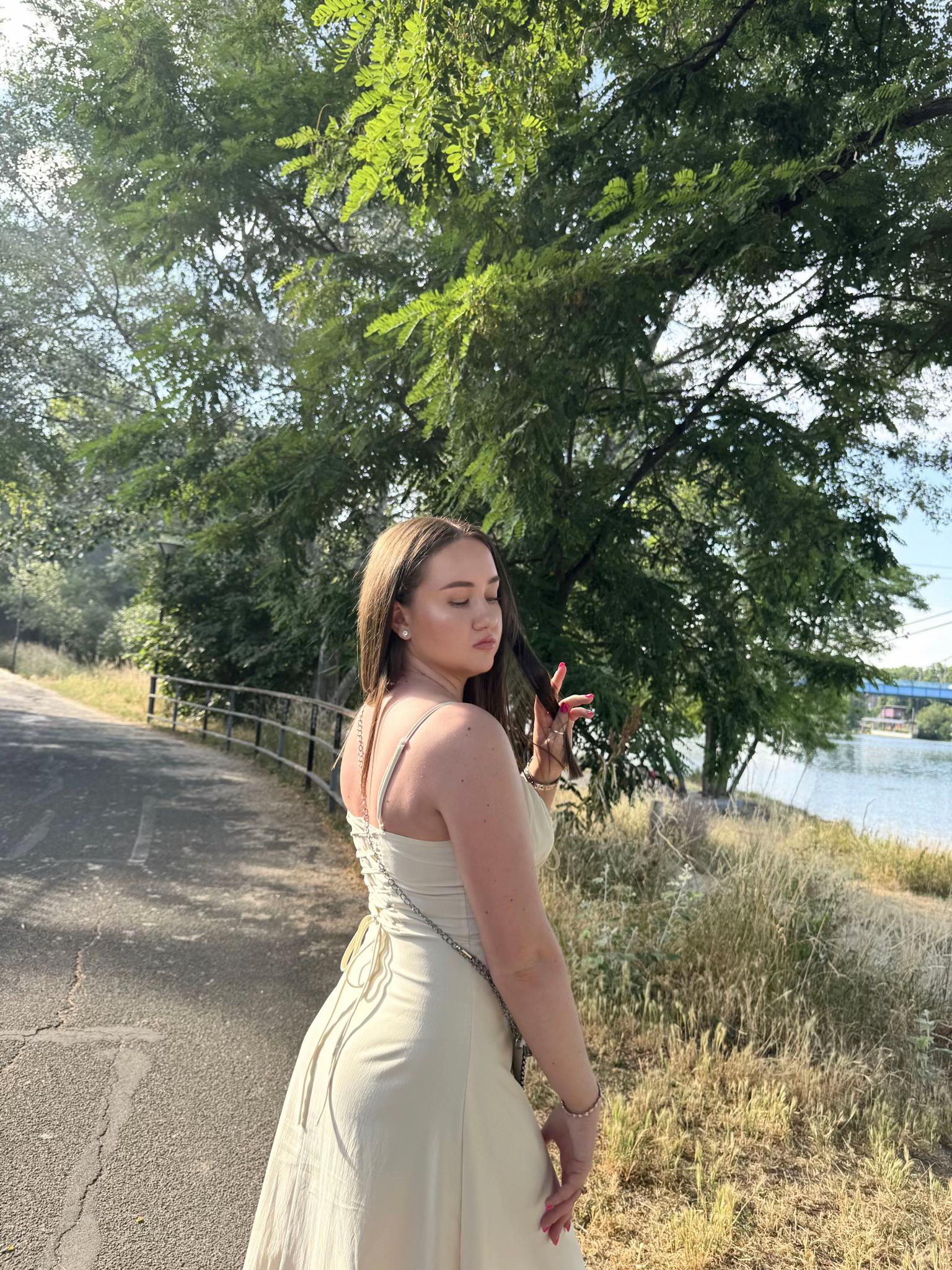 @Andreea🩵