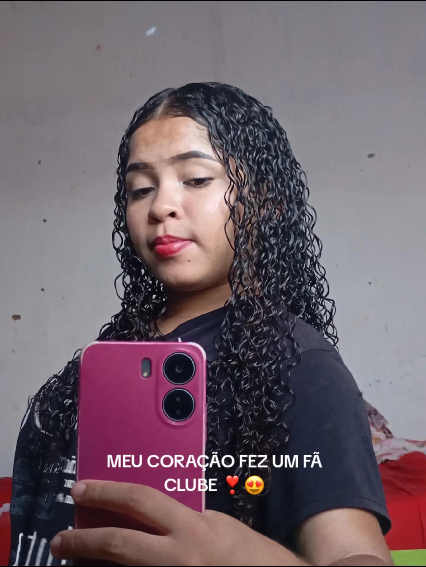 @𝙰𝚗𝚊𝚑🎀