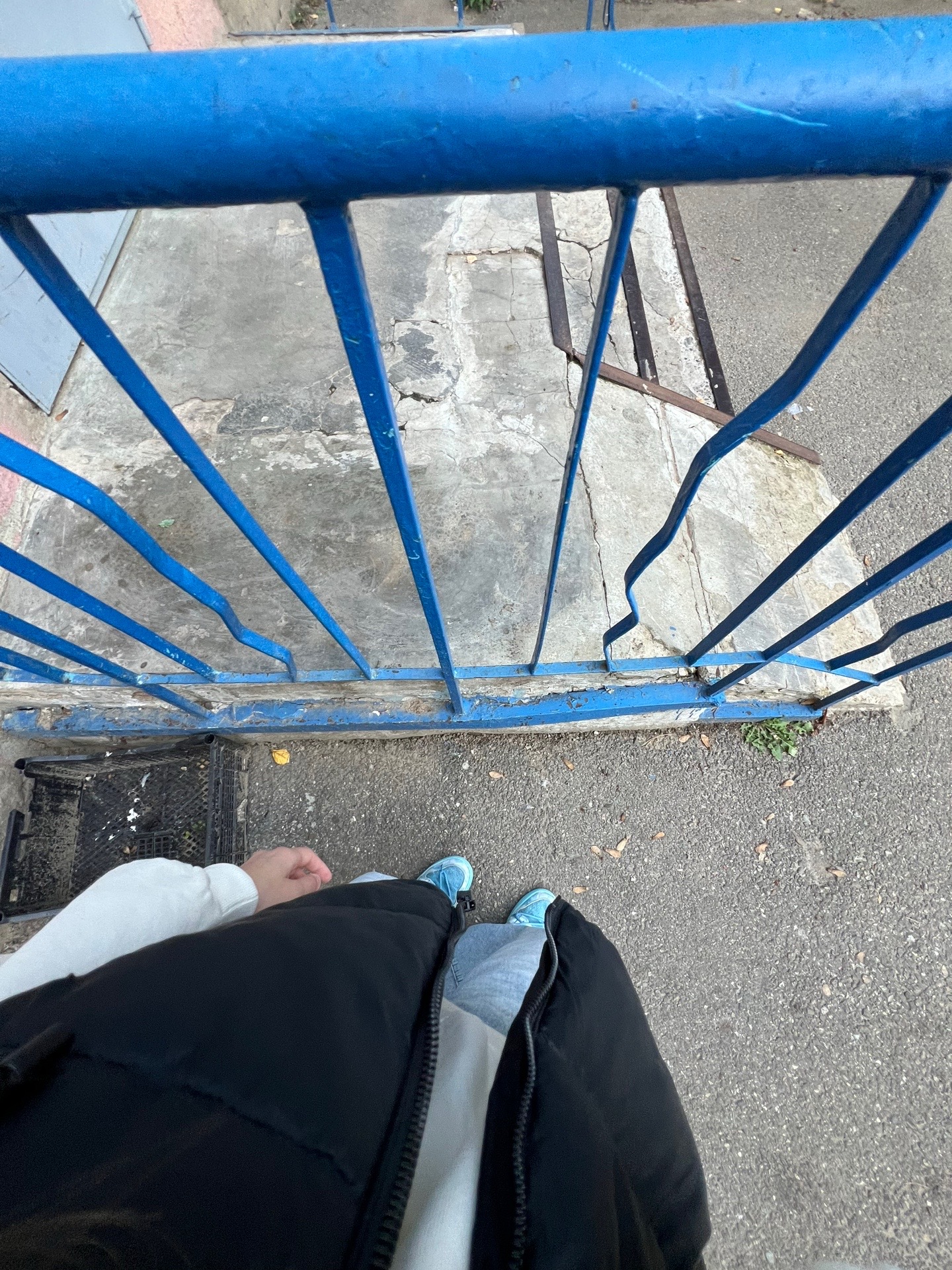 @полина