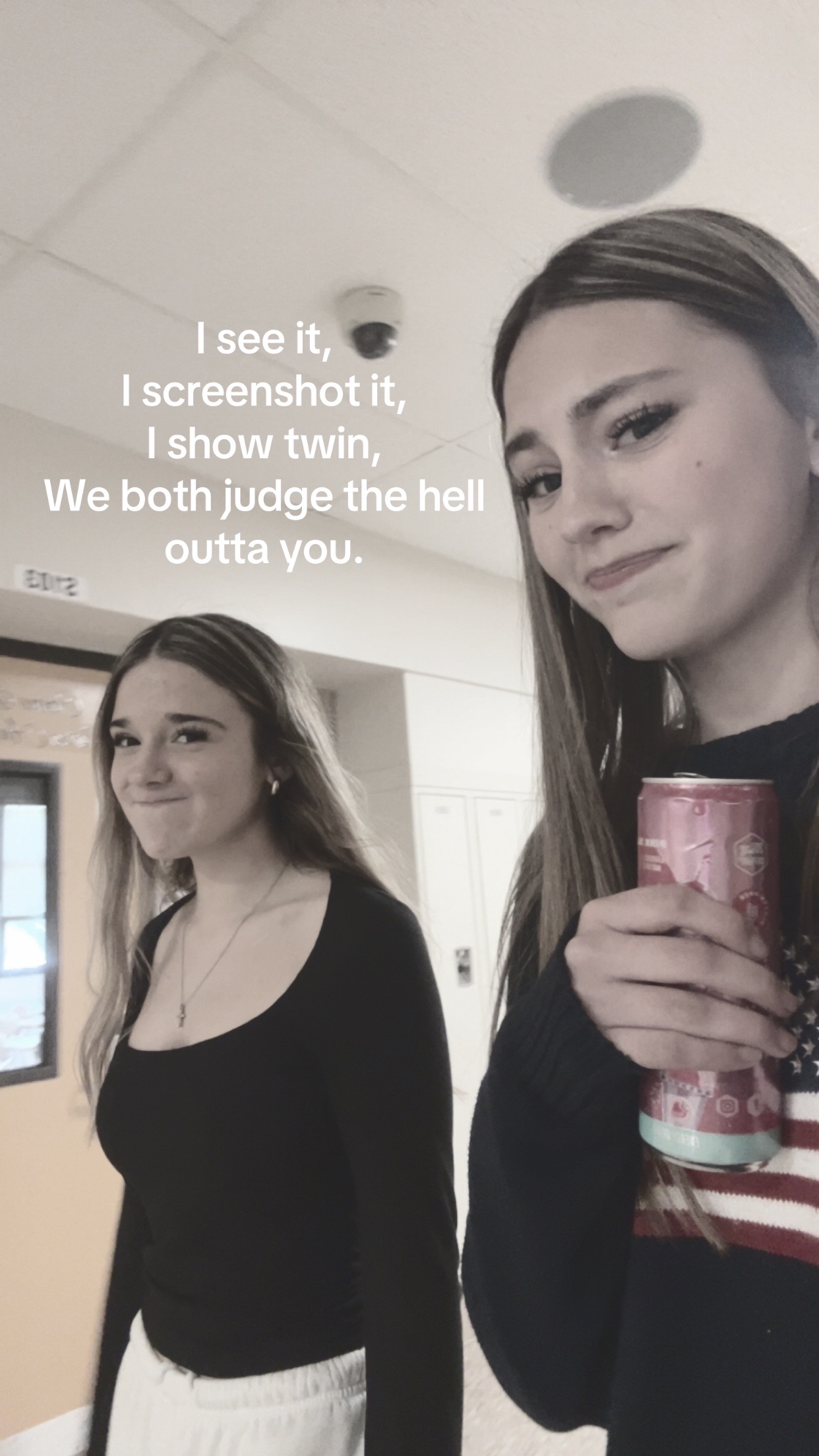 @Lilli🃏🖤
