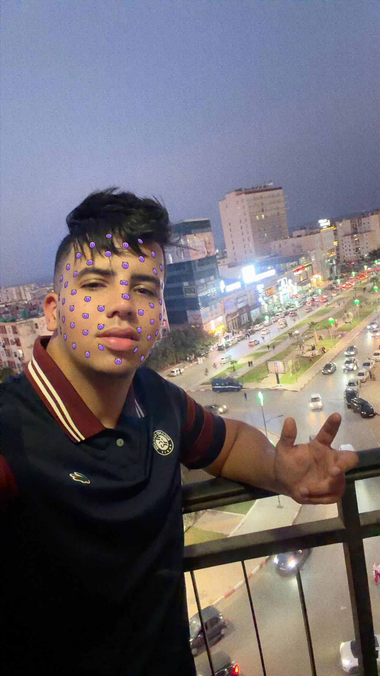 @BOUZIAN bouzi