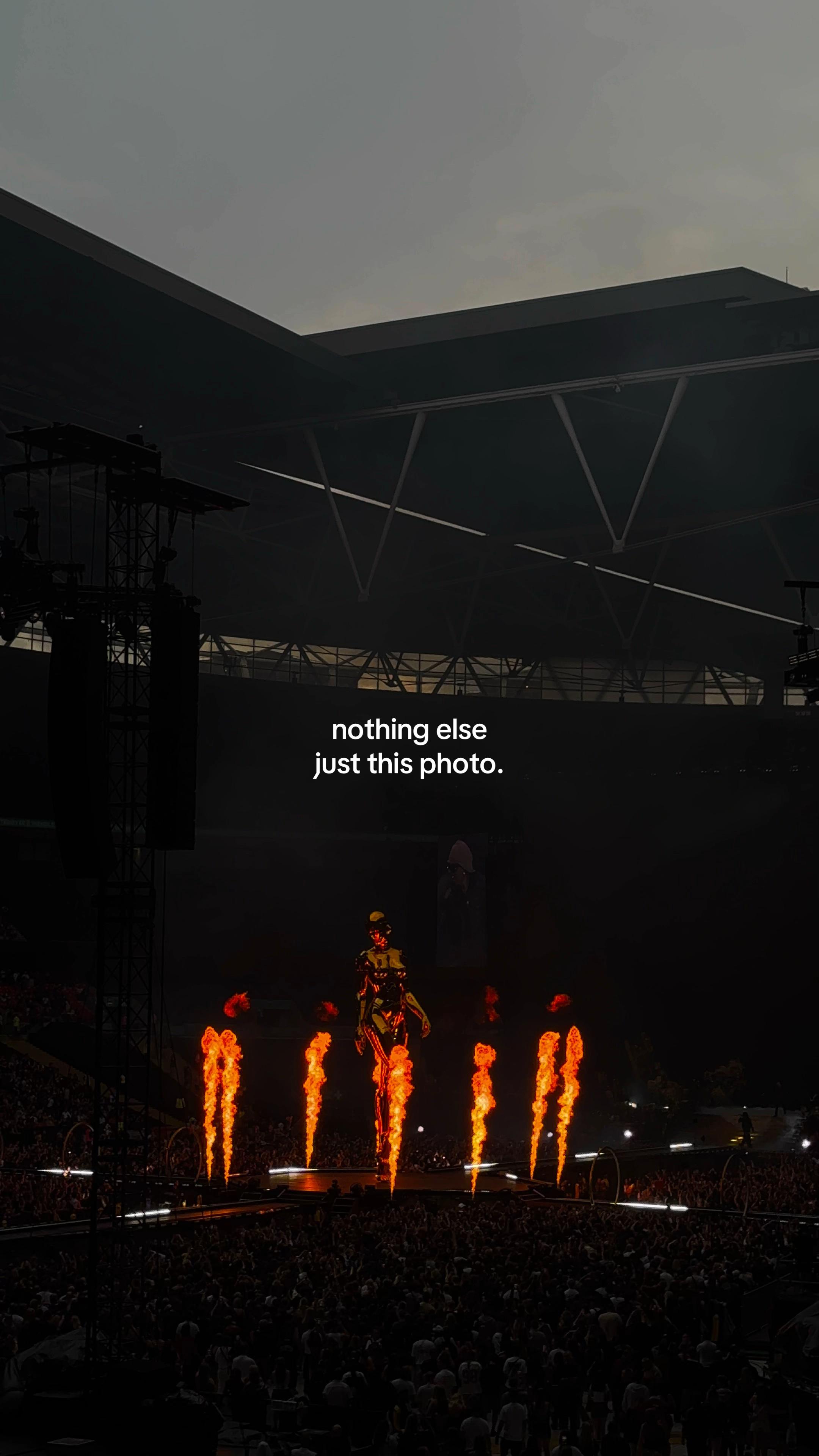 @ariana
