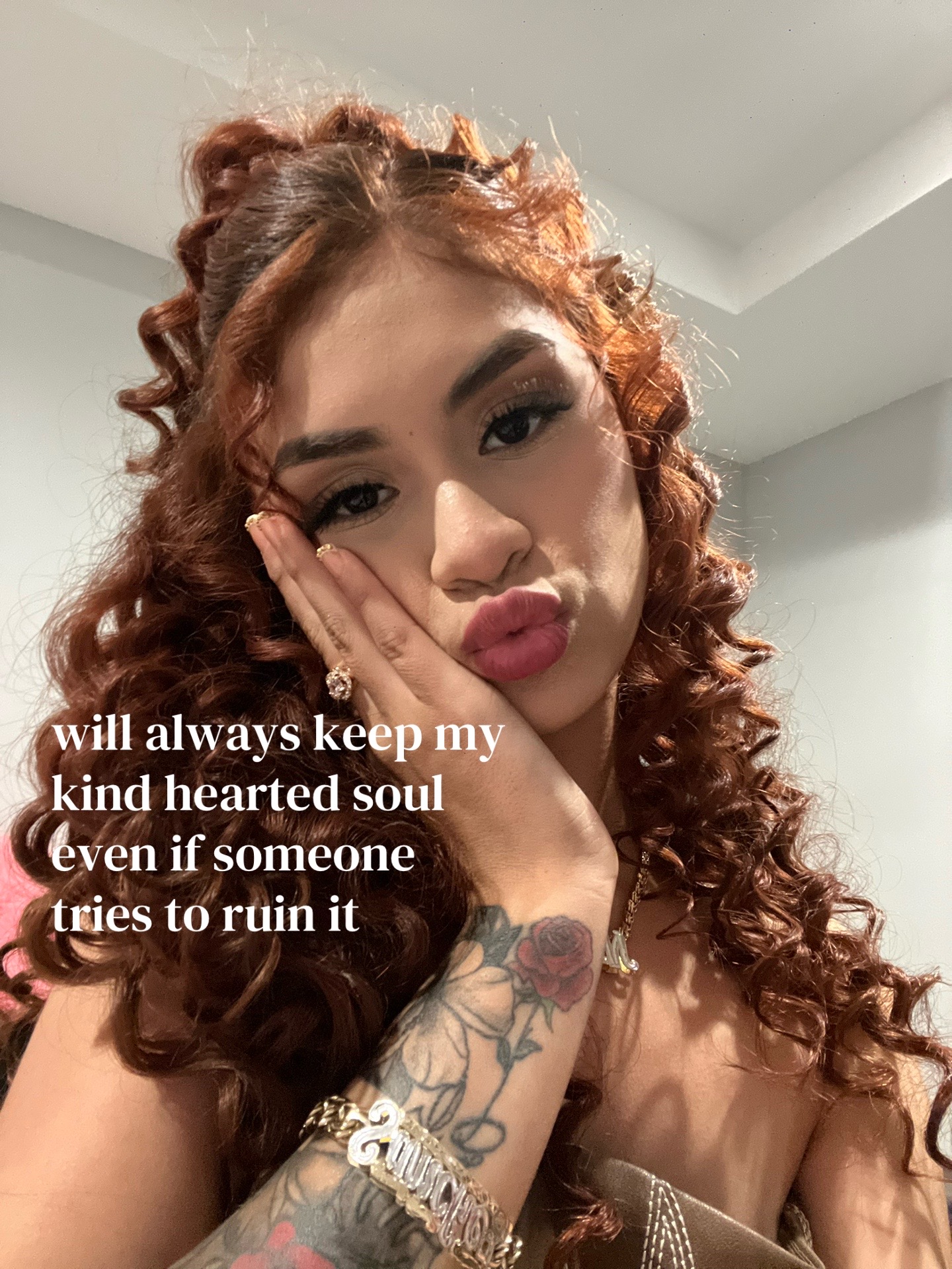 @Jayy_Sanchezꨄ.