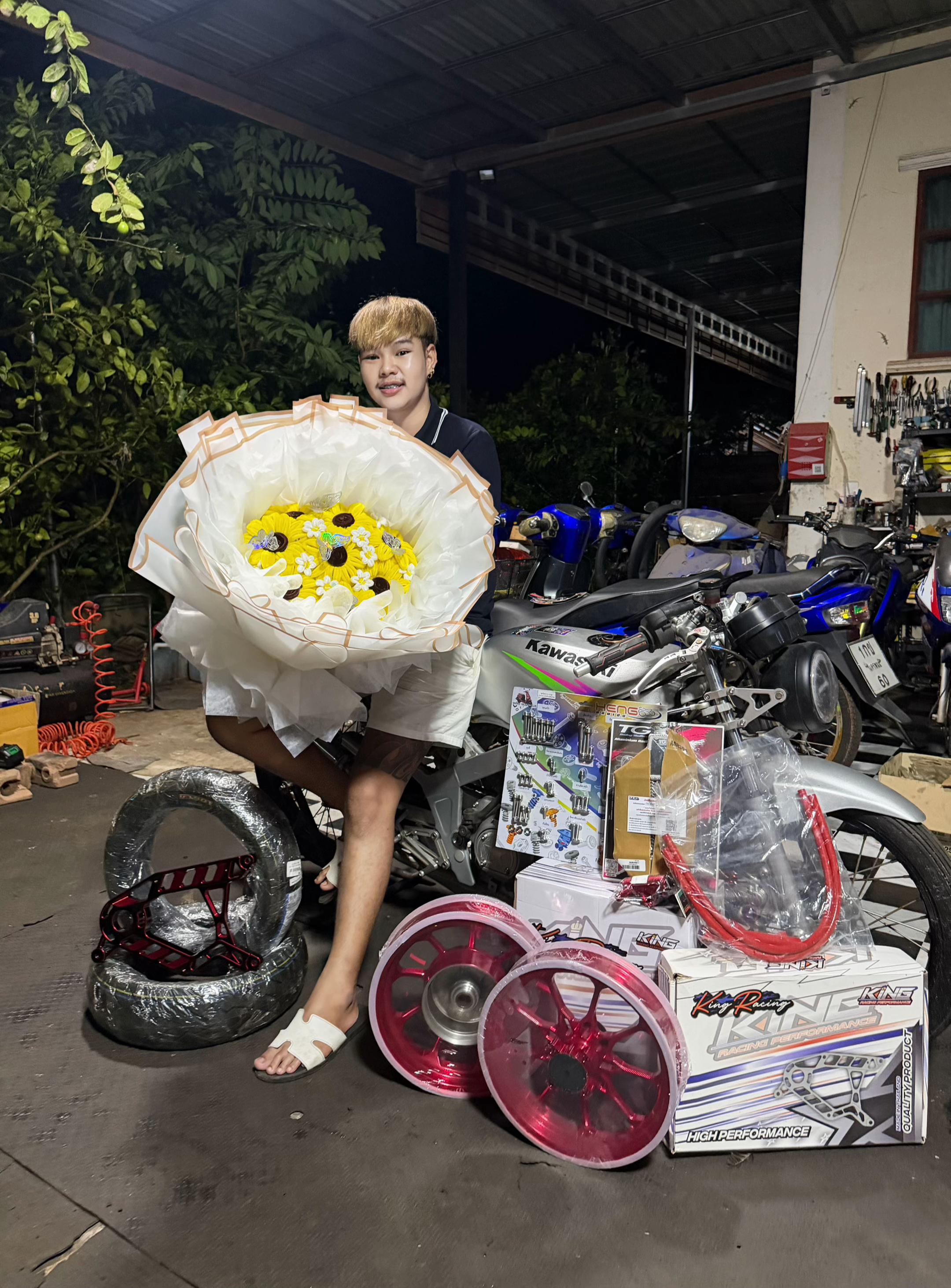 @กาฟิวส์💫✨