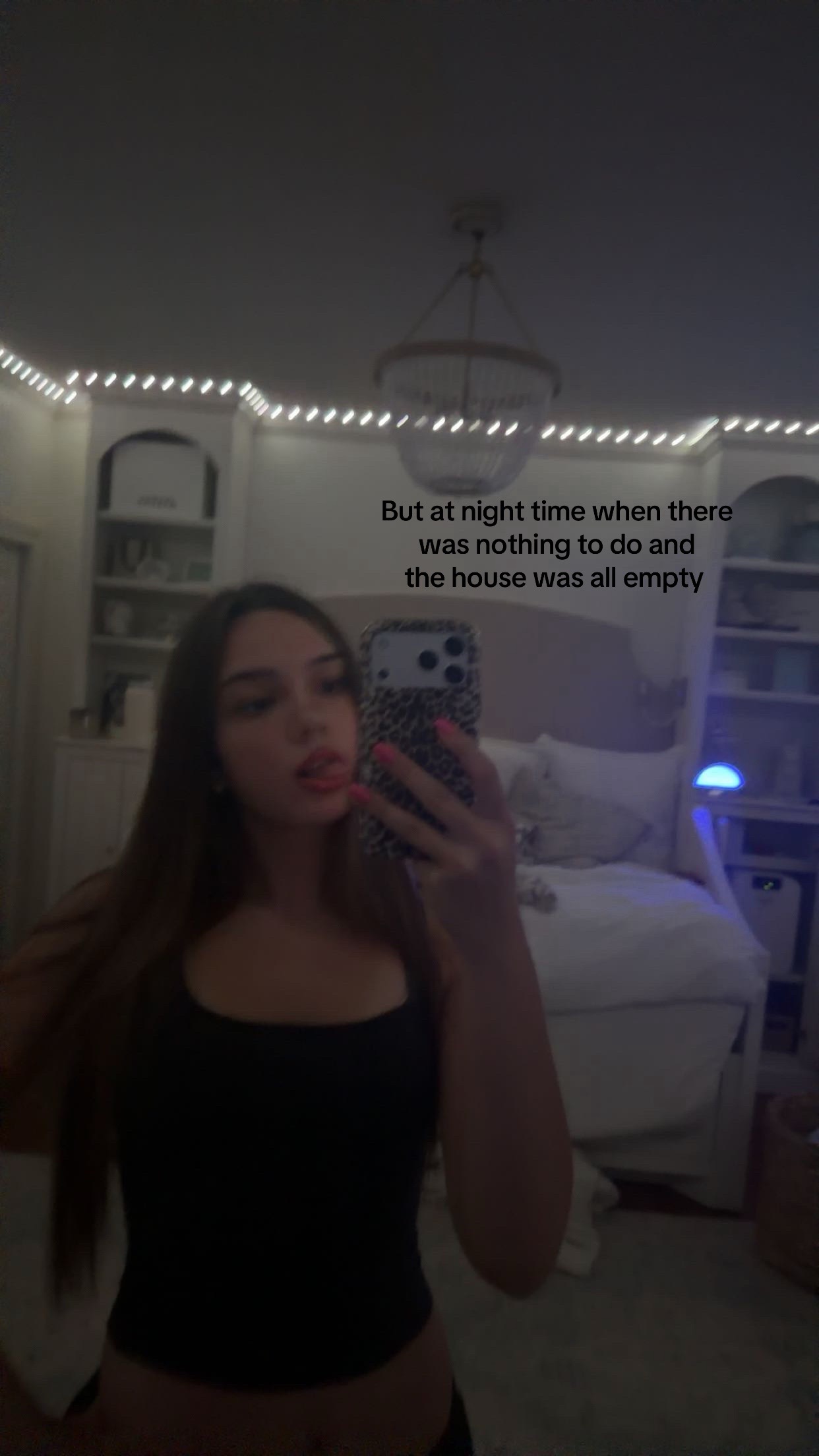 @???