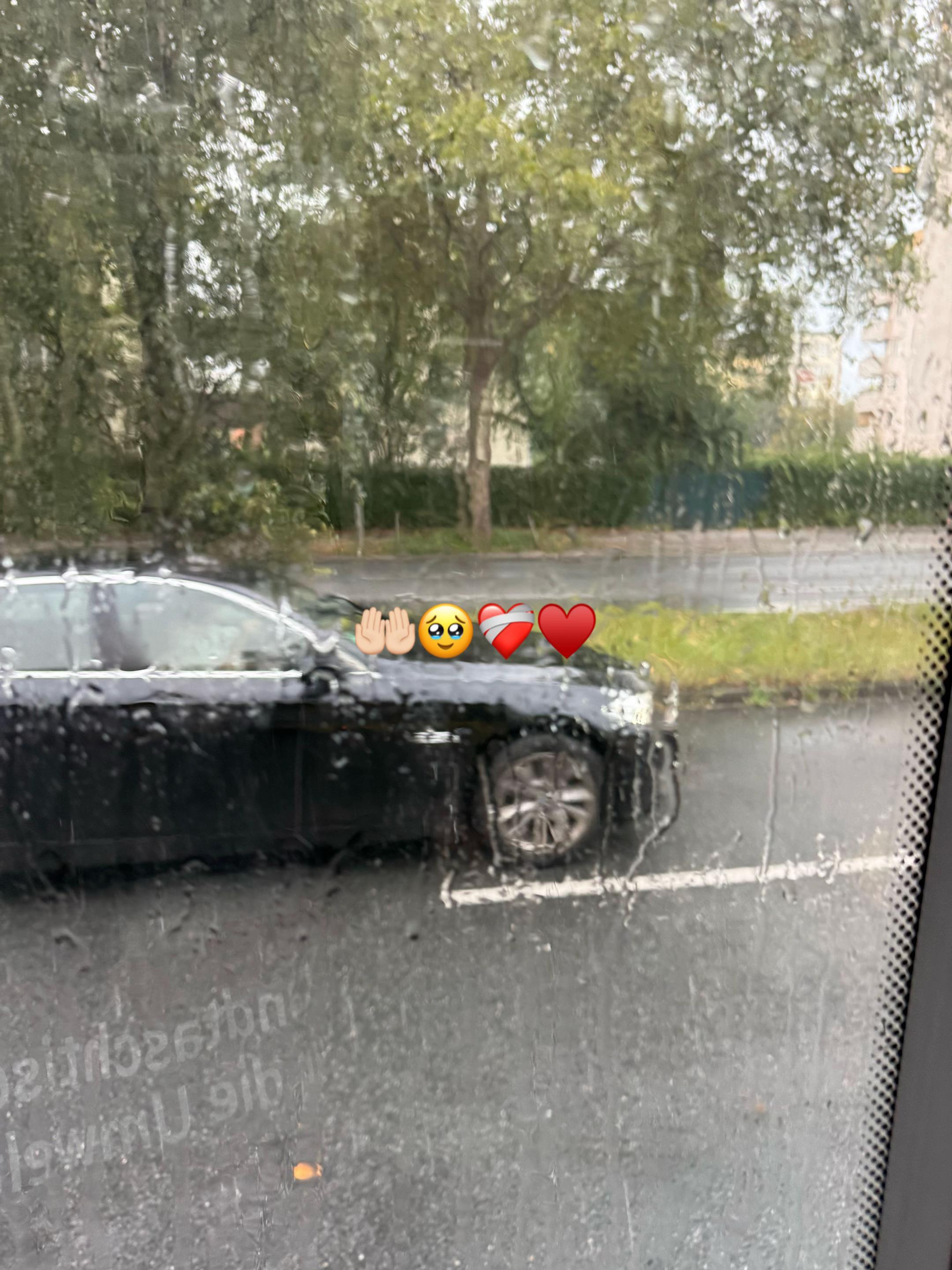 @MomentsOfGermany🇩🇪🇵🇰❤️