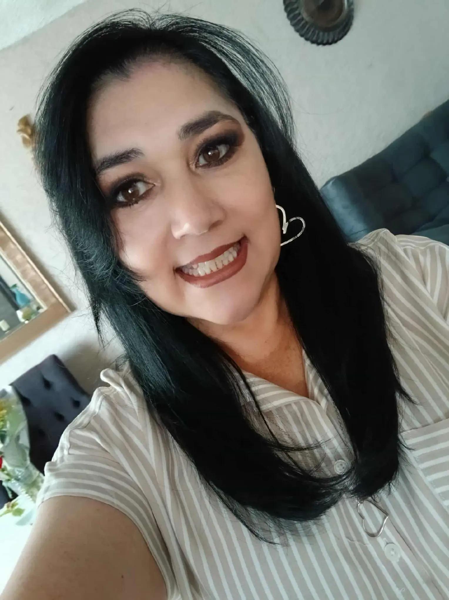 @Sandra M.