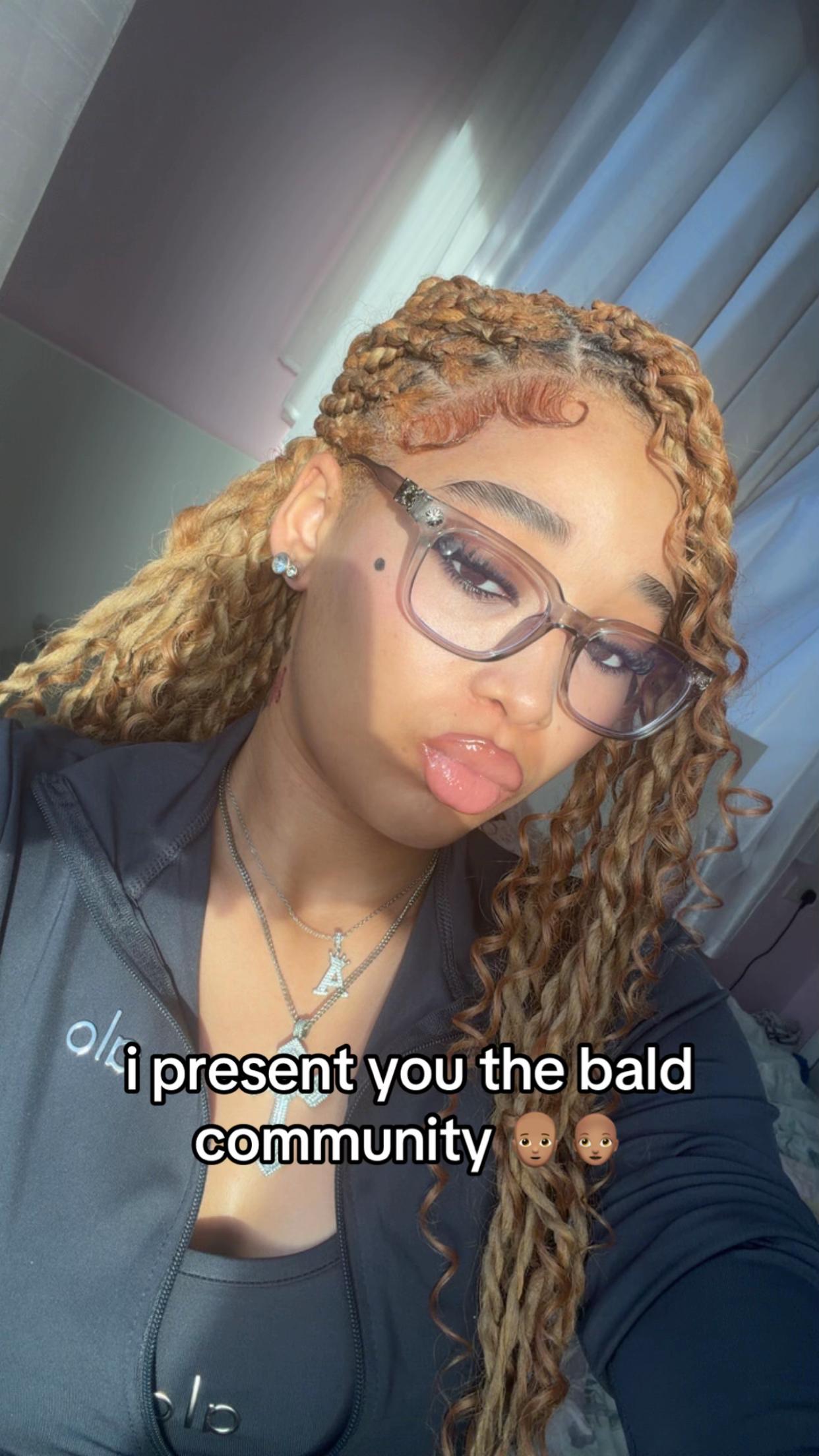 @𝐋 𝐈 𝐀́ 🩶.’